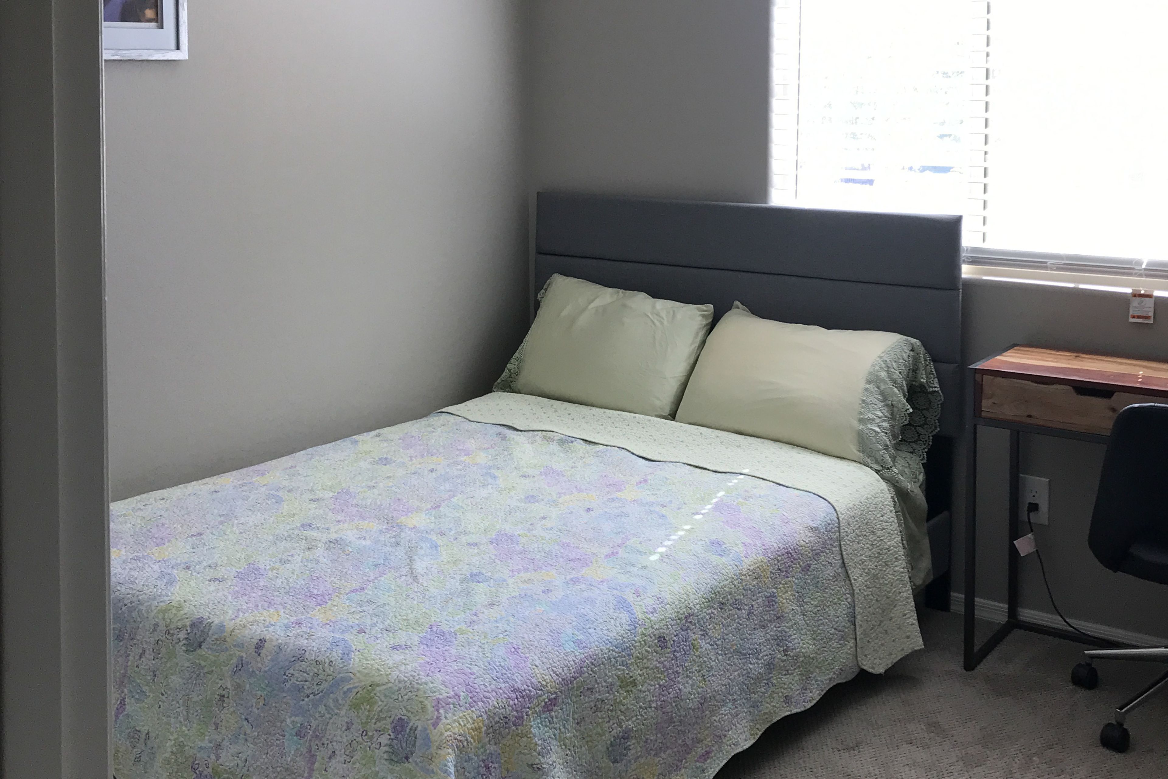 Bedroom 2 | Full Bed