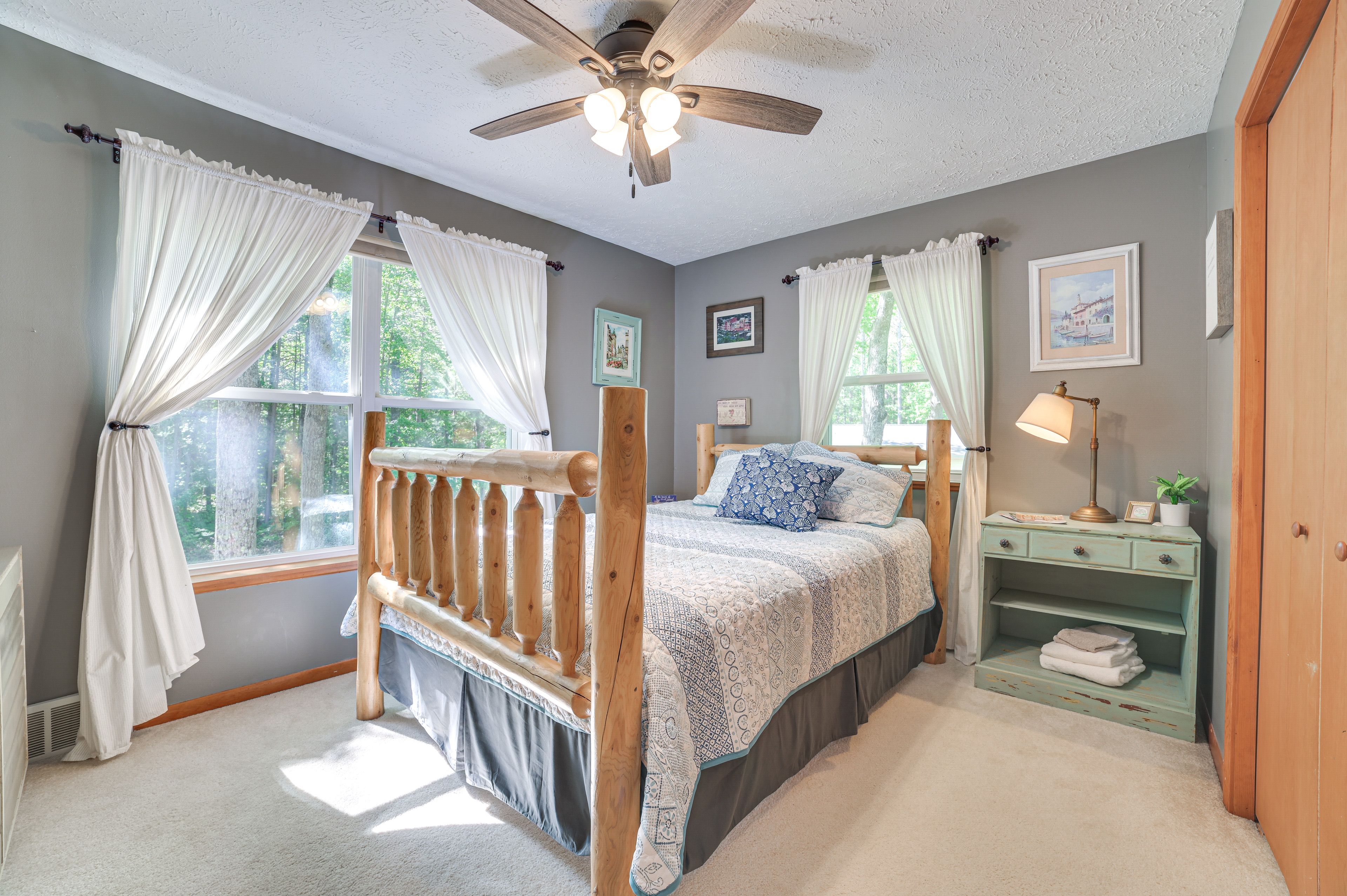 Bedroom 2 | Queen Bed | 2nd Floor