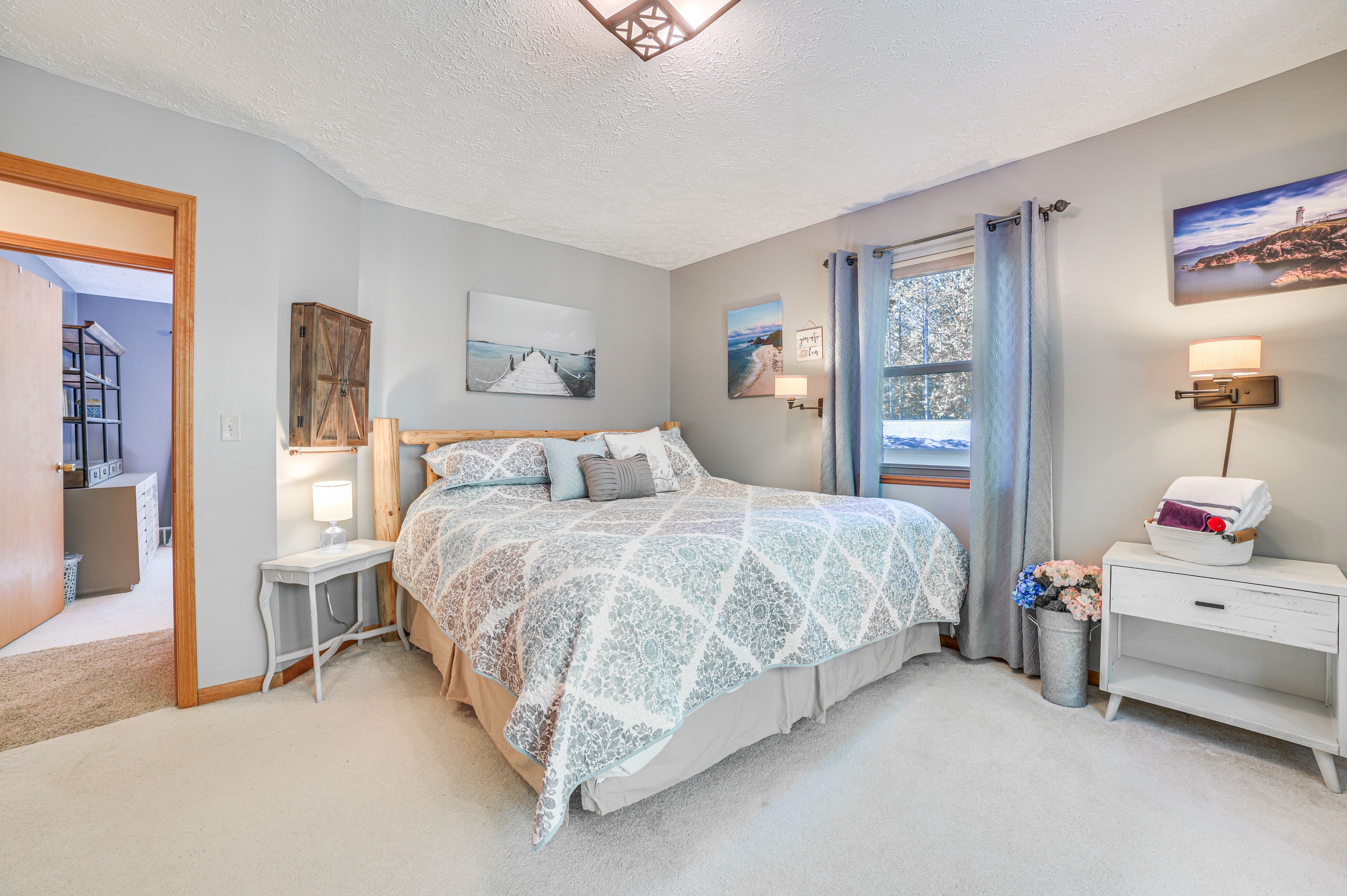 Bedroom 1 | King Bed | 2nd Floor