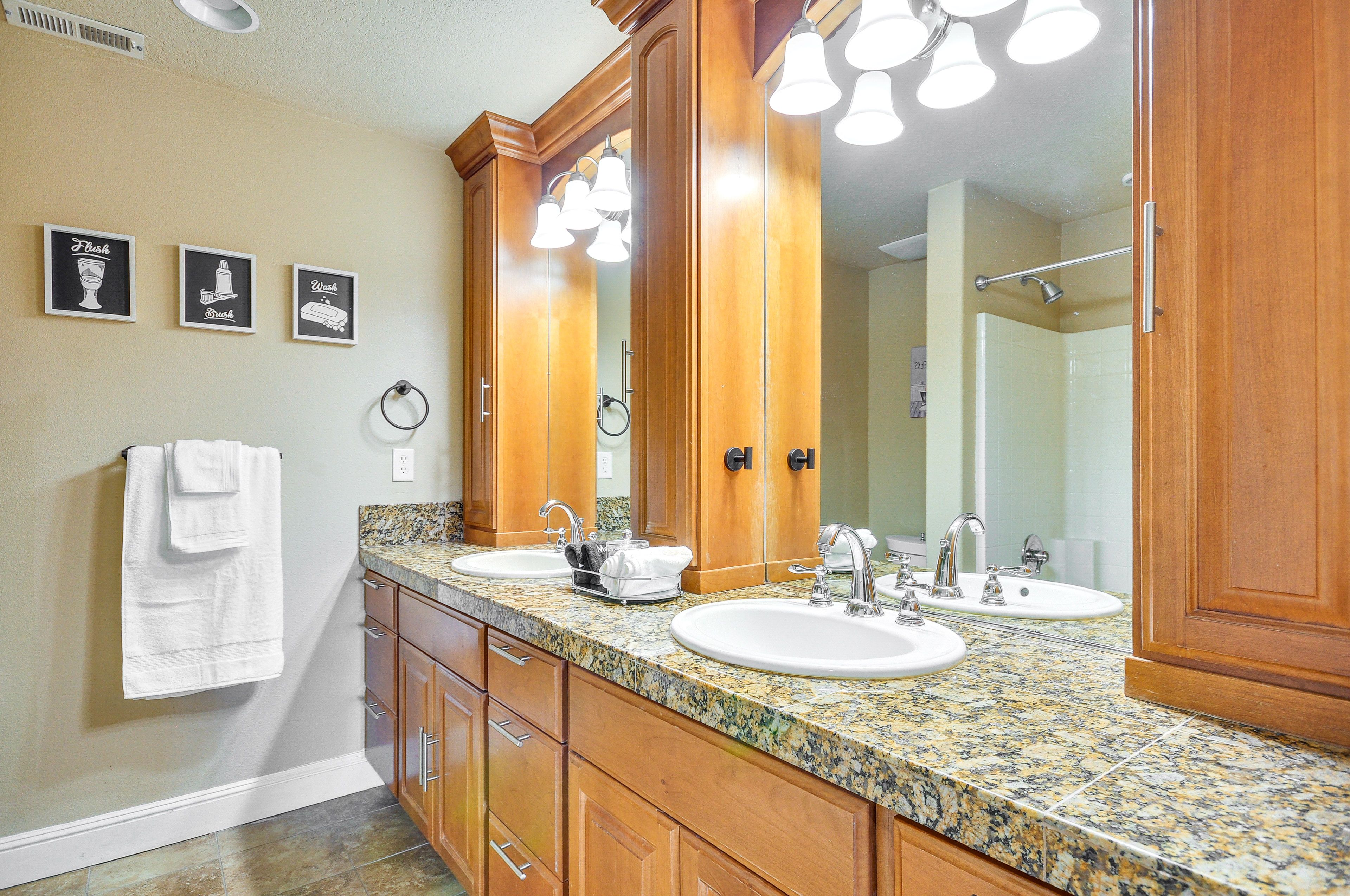 Full Bath | Lower Level