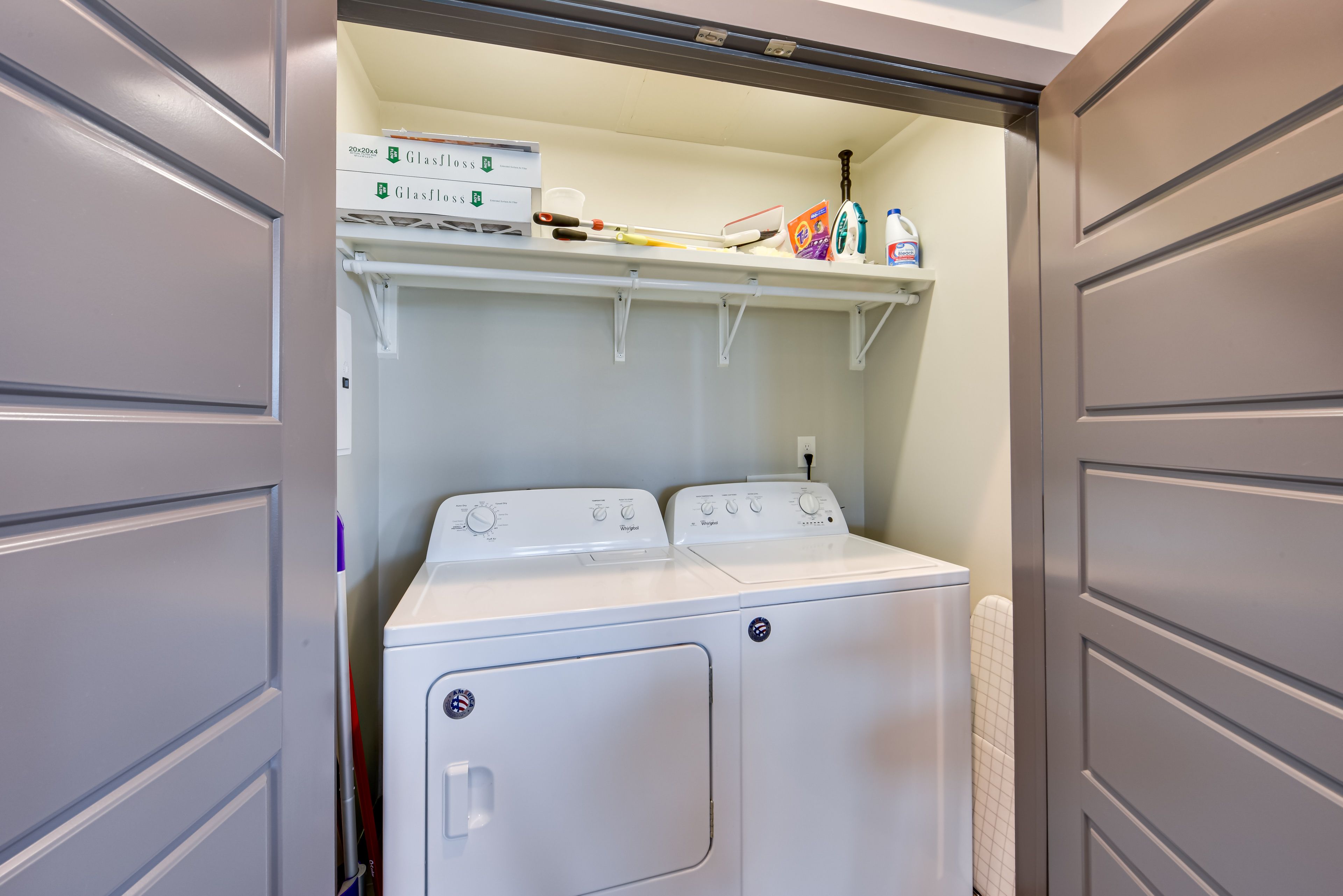 Washer & Dryer