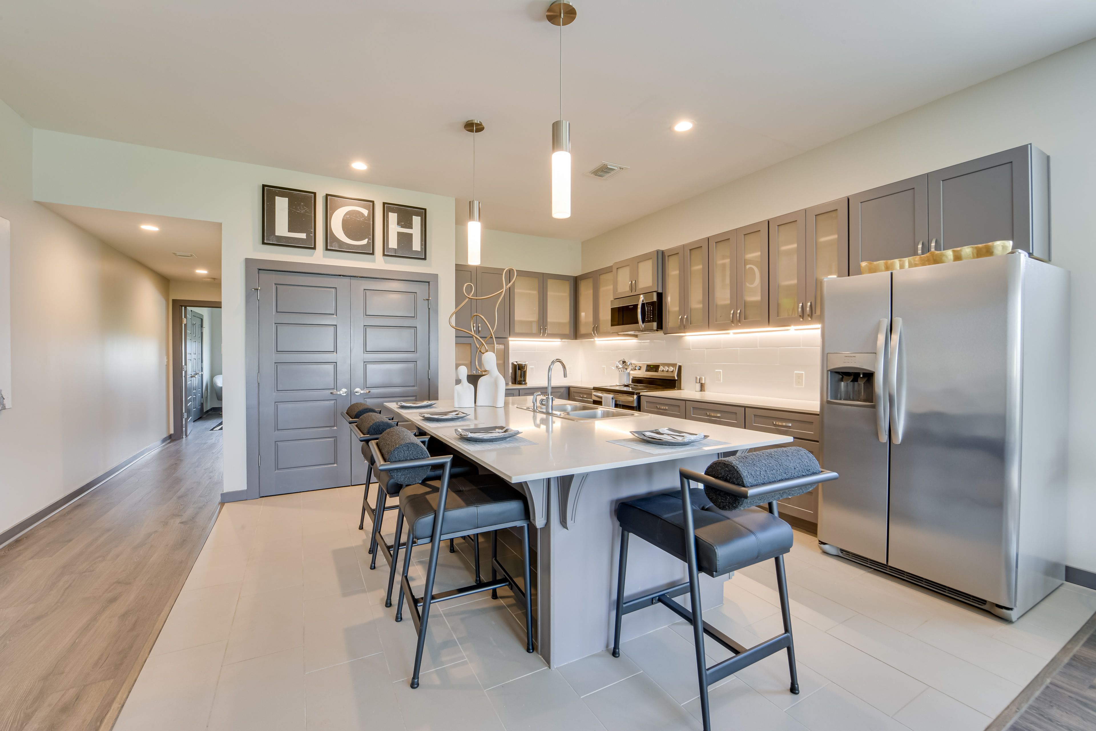 Kitchen | Keurig Coffee Maker | Dishwasher | Cooking Utensils