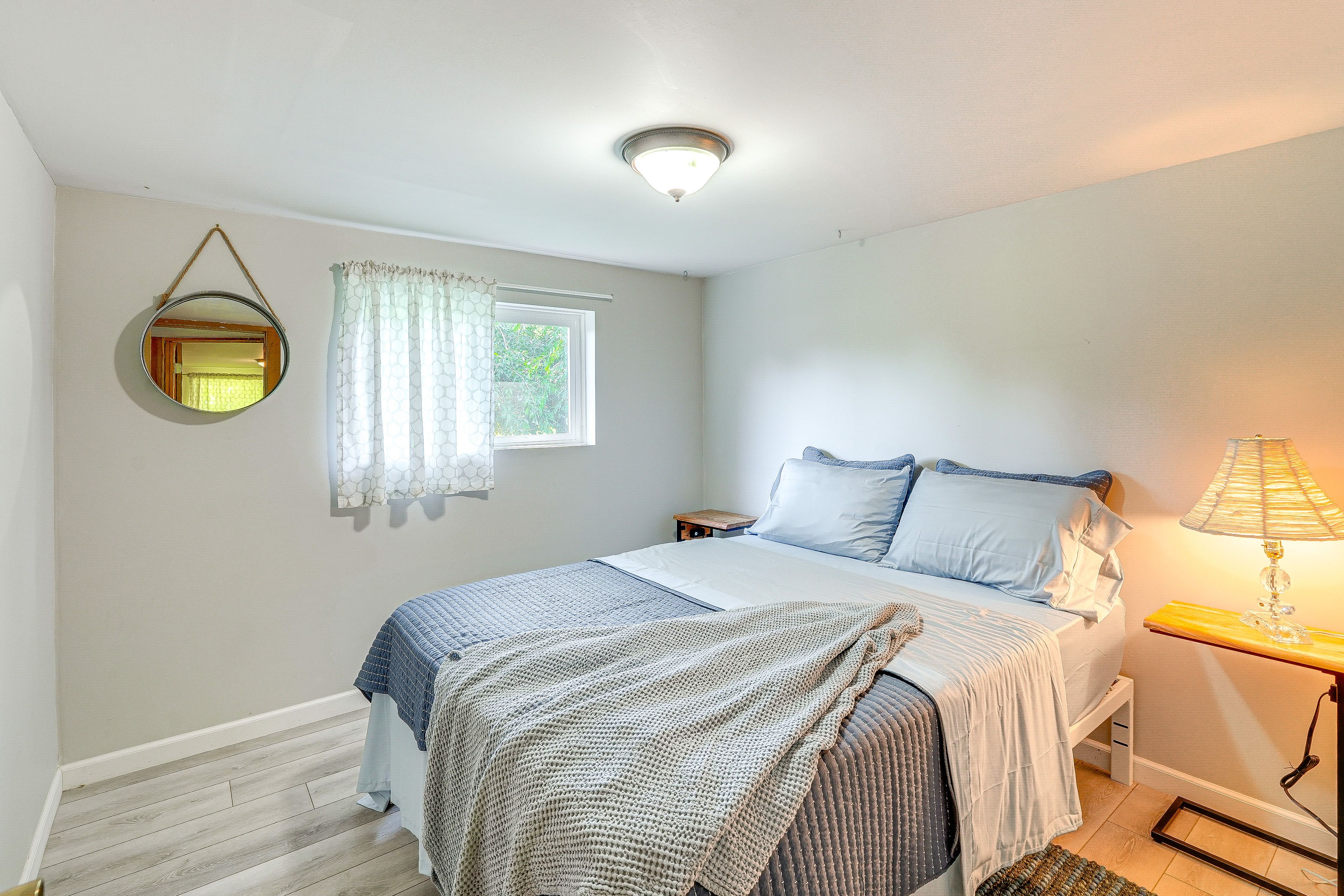 Bedroom 1 | King Bed | Linens Provided | 1st Floor