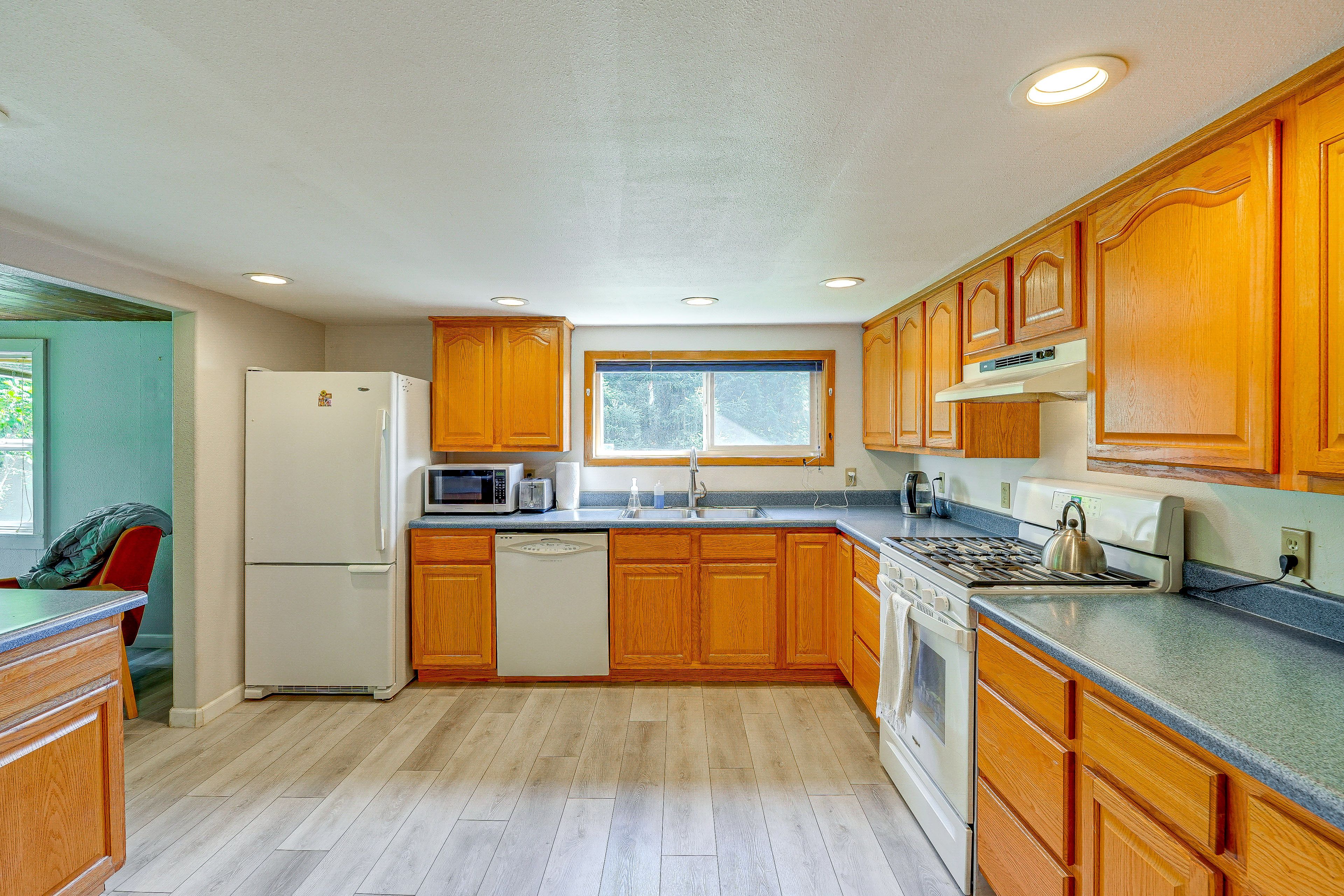 Kitchen | Dishwasher | Coffee Maker | Cooking Basics