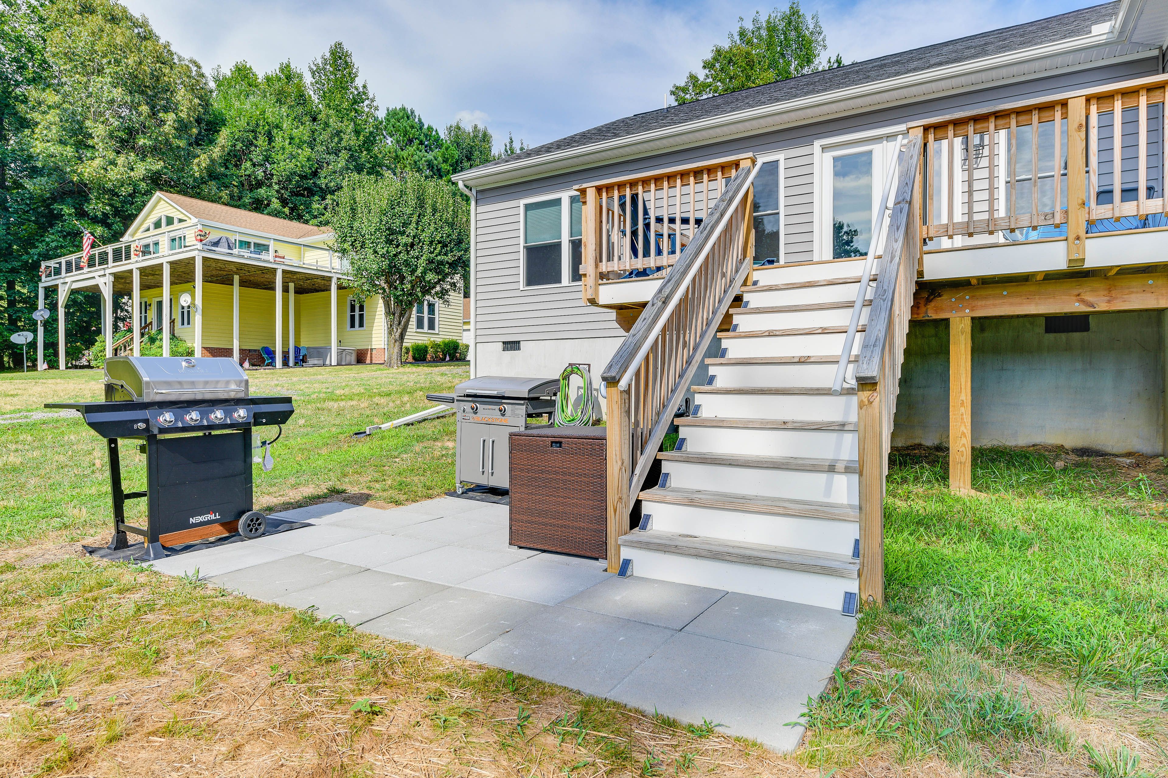 Private Yard | Gas Grill | Blackstone Griddle