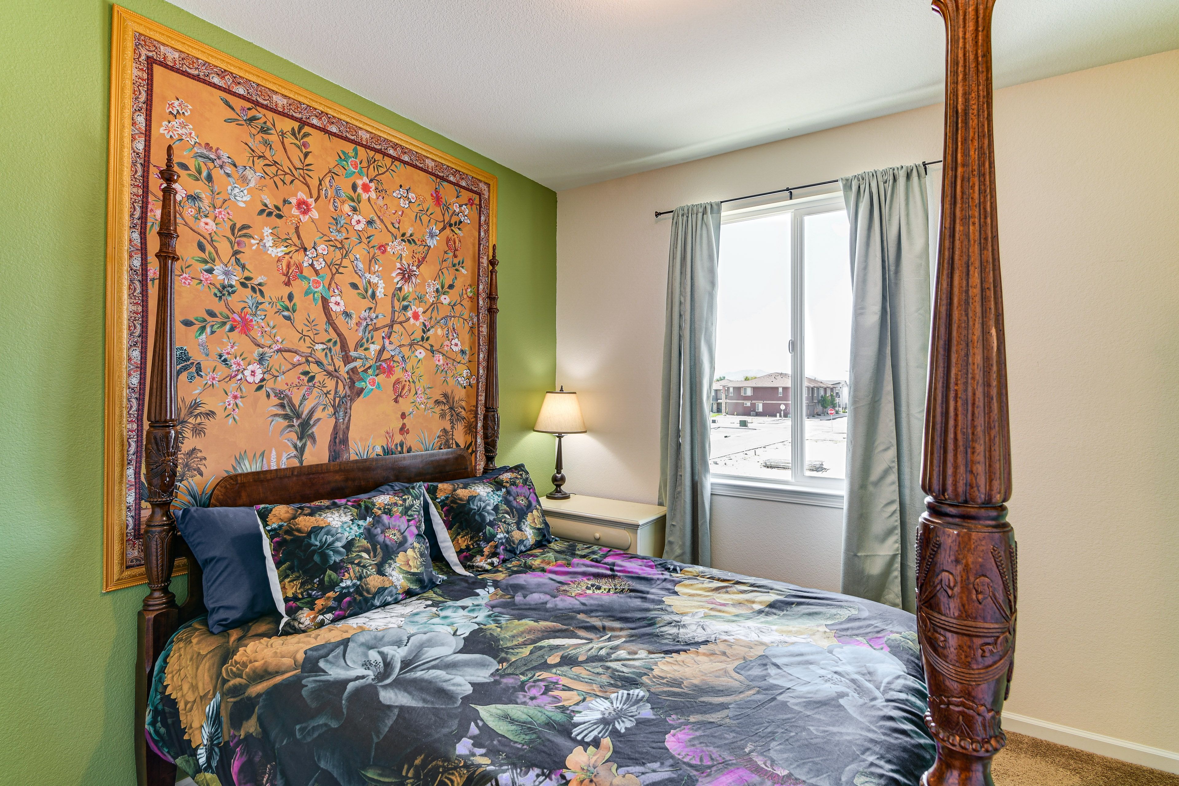 Bedroom 4 | Queen Bed | 2nd Floor