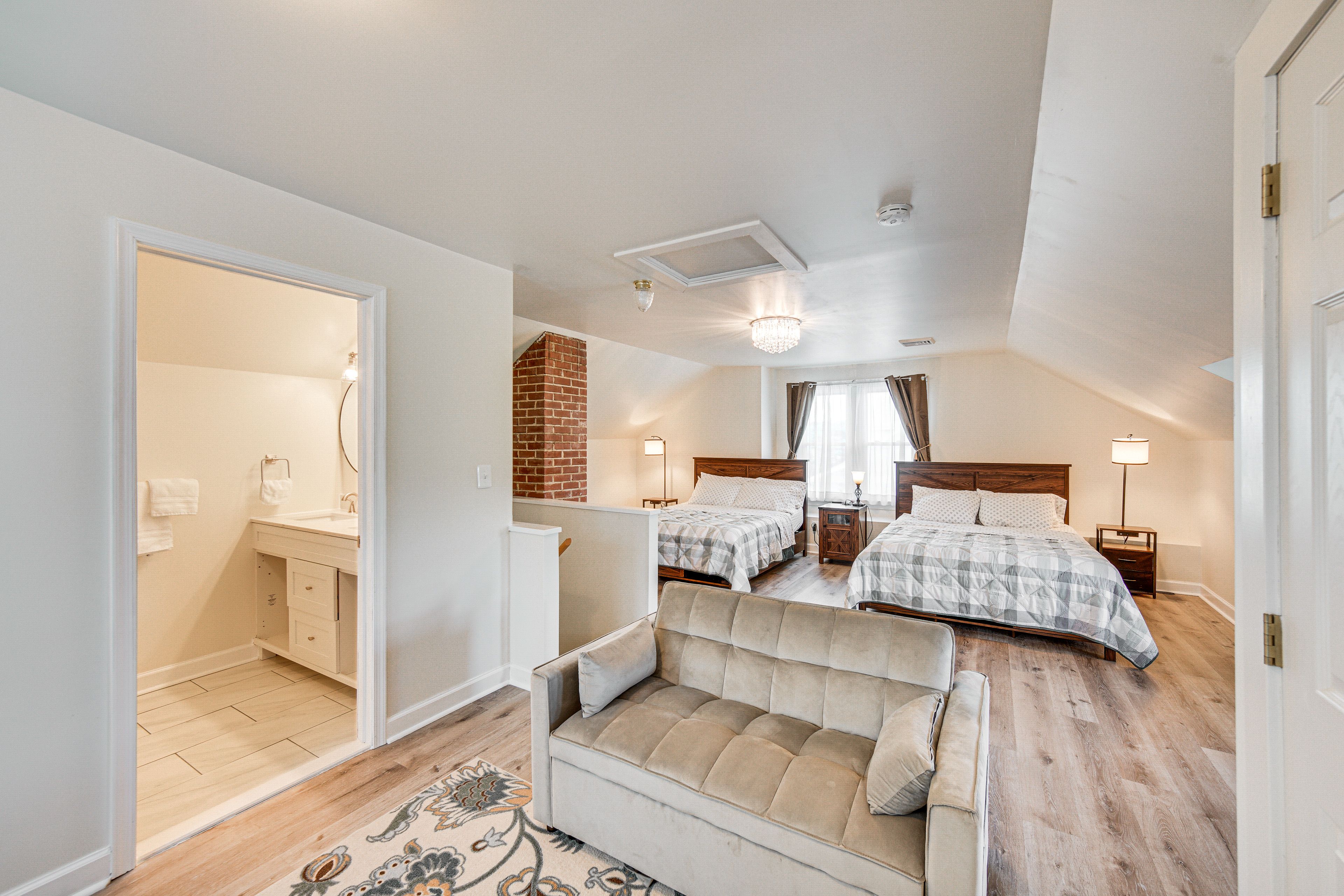 Bedroom 4 (Loft) | 2 Queen Beds | Sleeper Sofa | 2nd Floor | Stairs Required