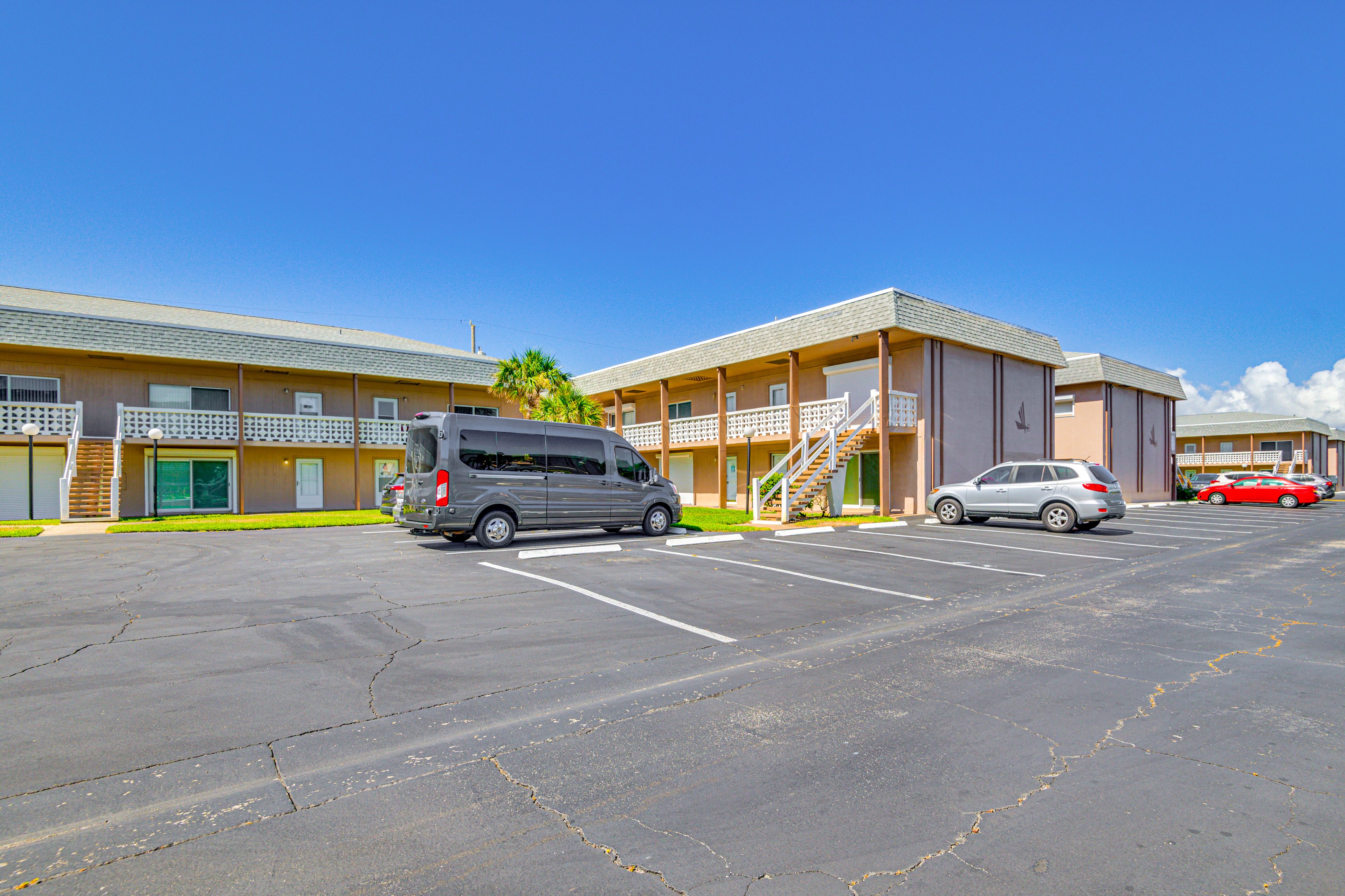 Parking | Community Parking Lot (2 Vehicles)