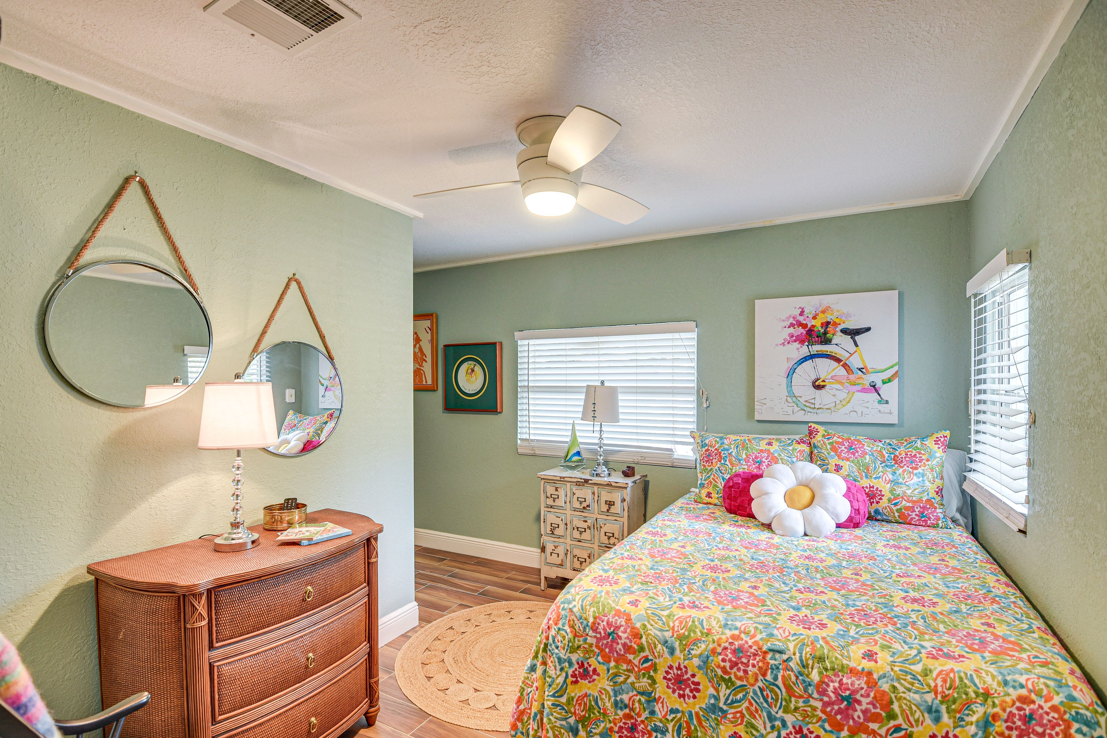 Bedroom 2 | Full Bed | Queen Air Mattress Available