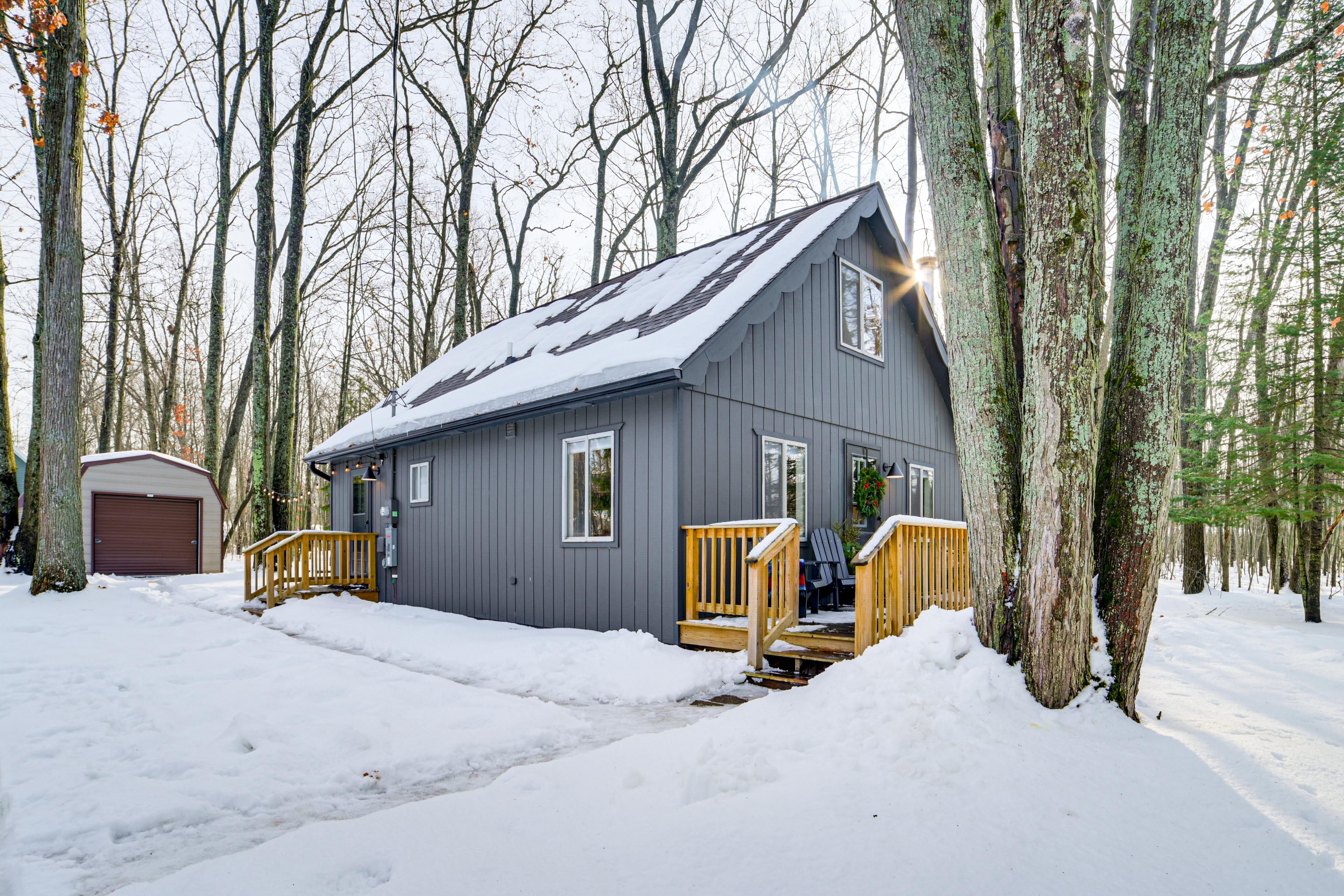 Parking | Driveway (3 Vehicles)