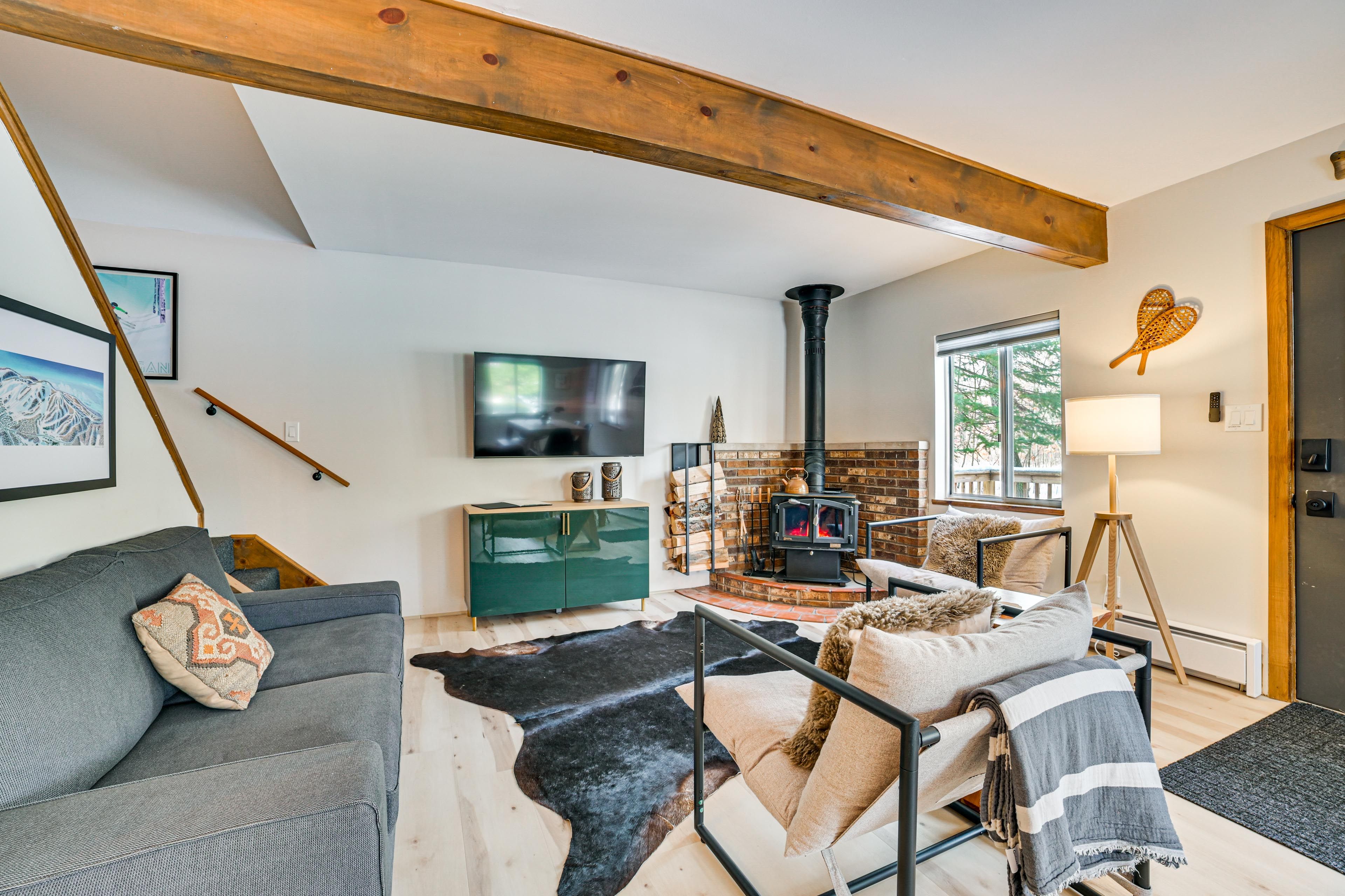 Living Room | Wood-Burning Stove | Smart TV | 1st Floor