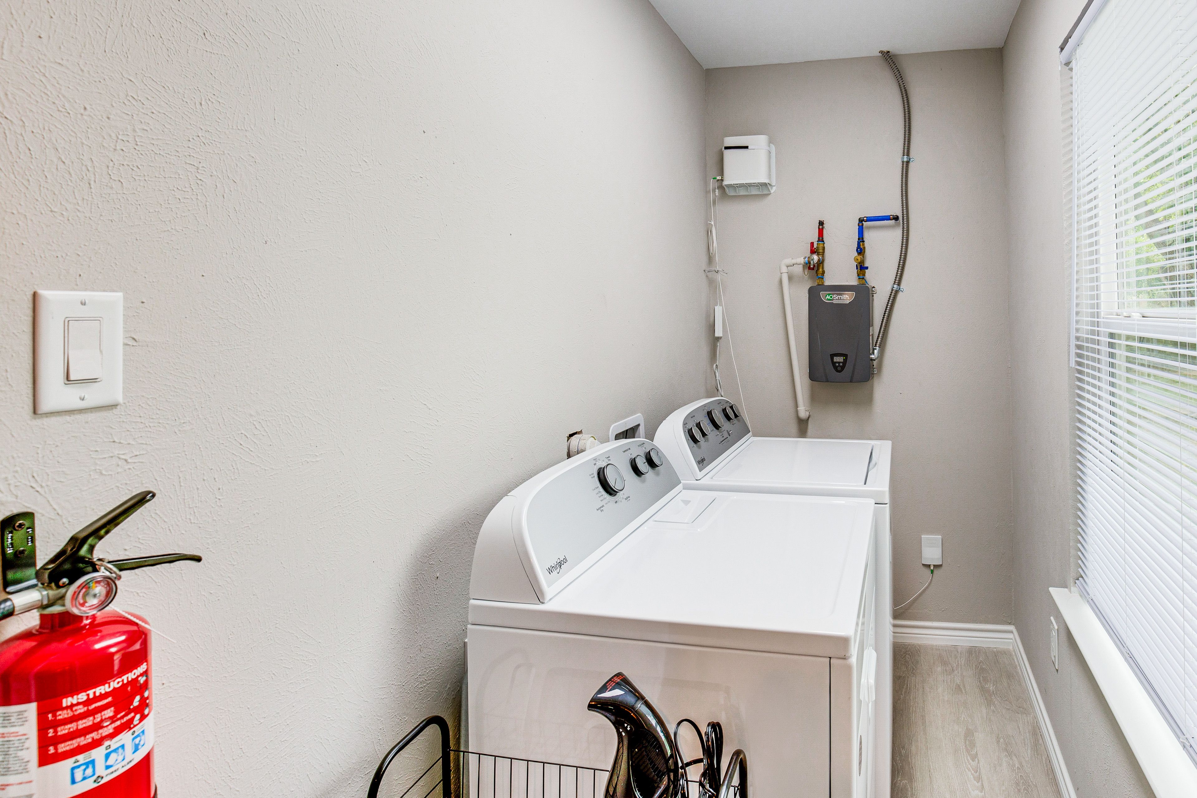 Washer & Dryer