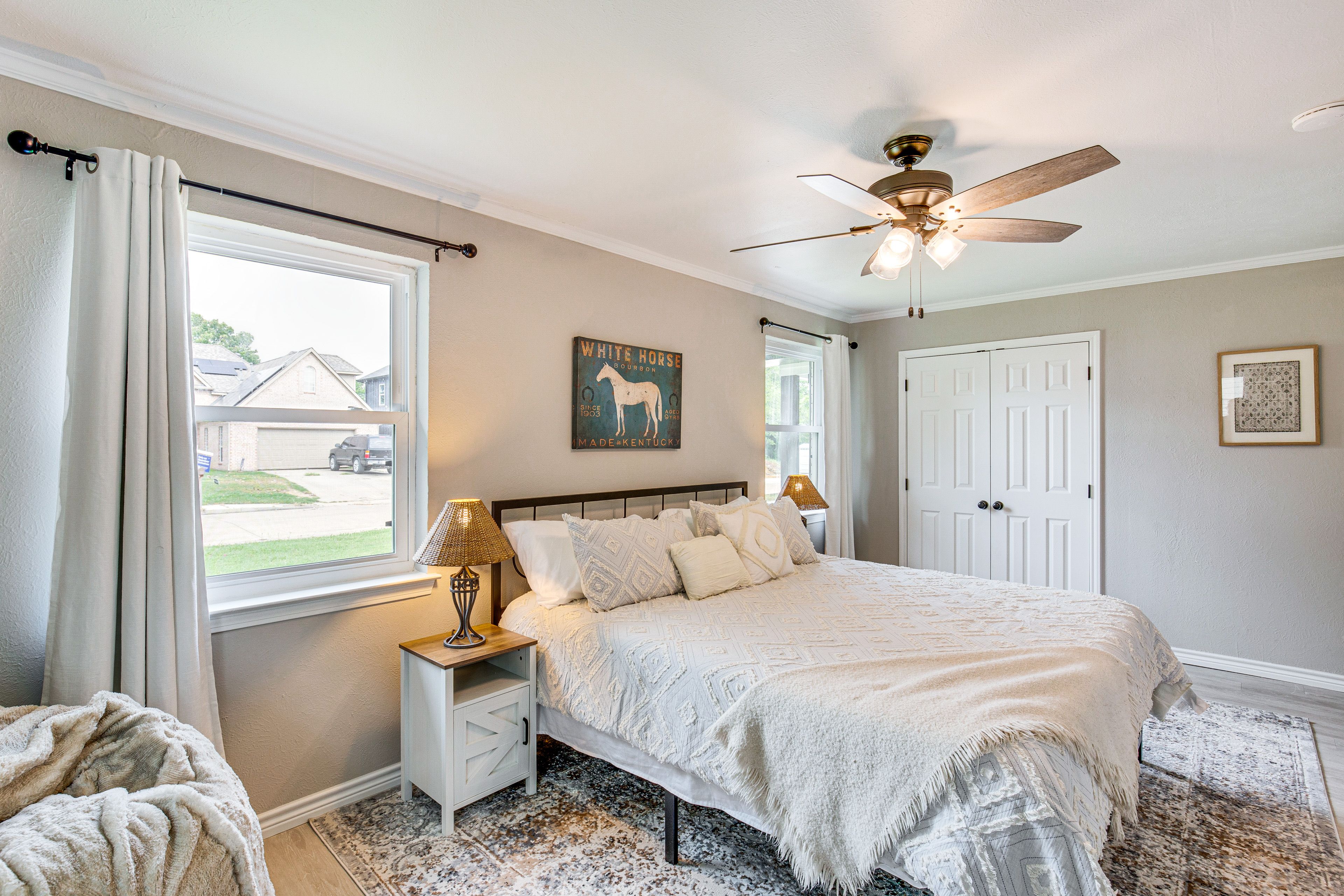 Bedroom 2 | King Bed | Linens Provided