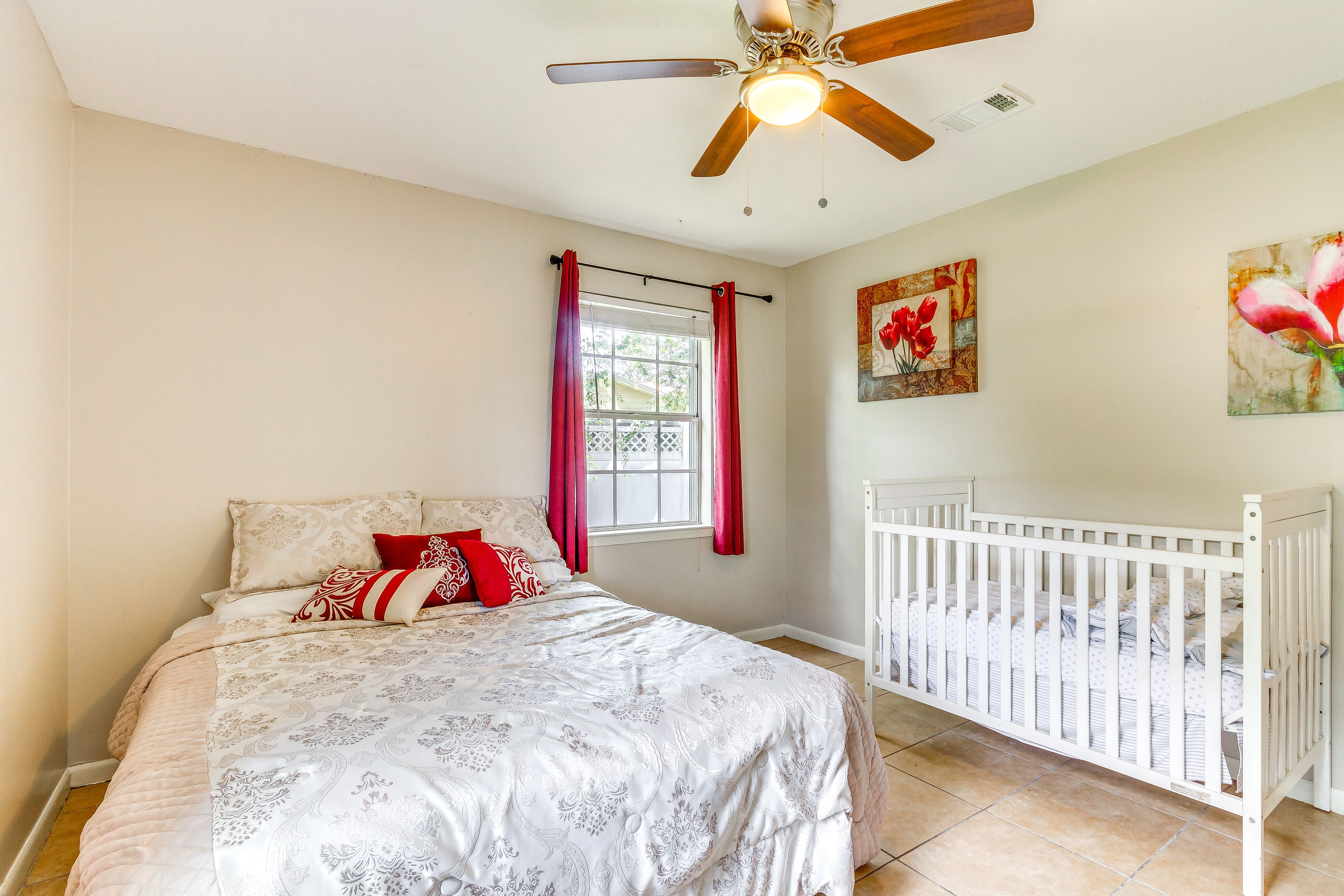 Bedroom 2 | Queen Bed | Crib | Linens Provided