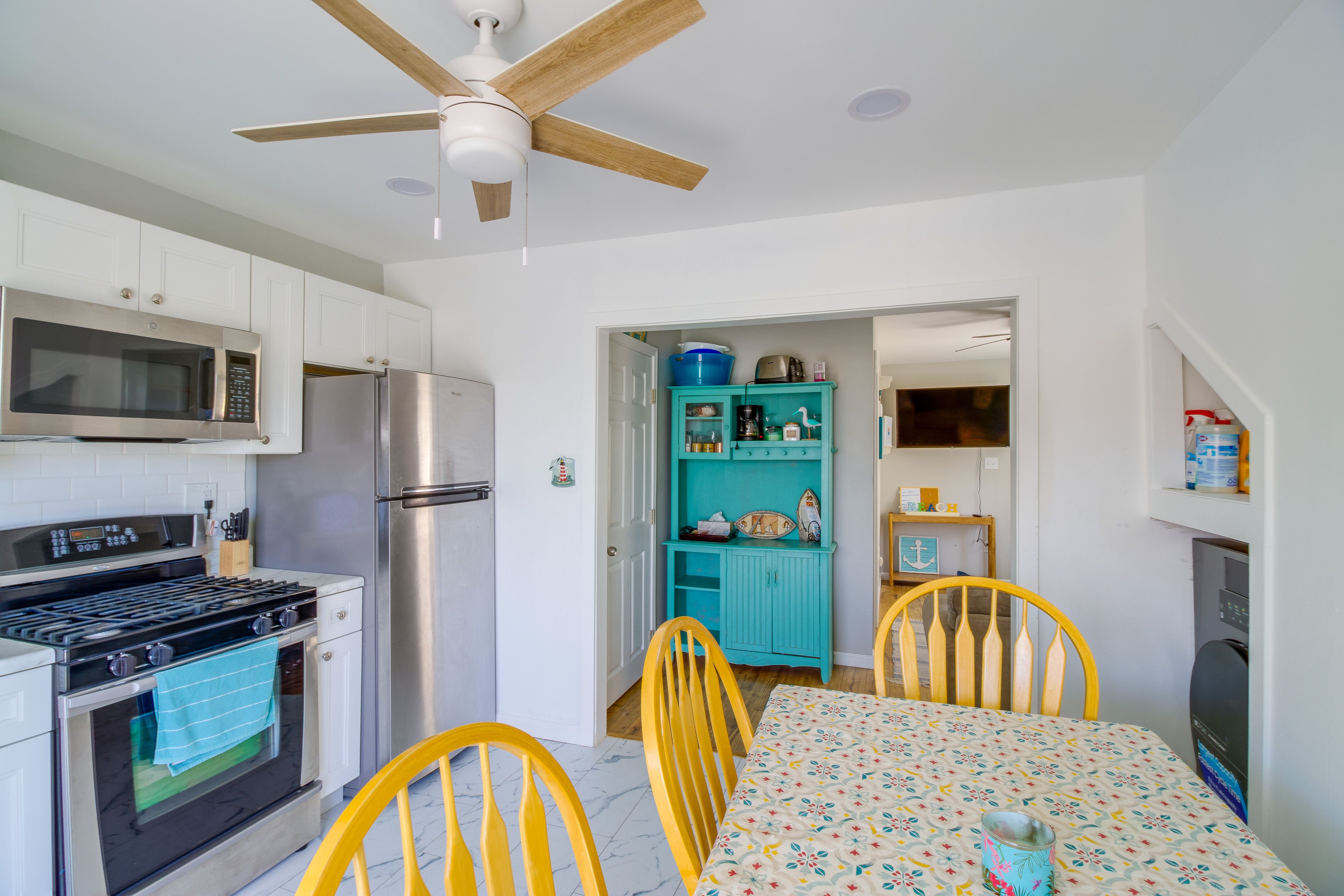 Kitchen | Dining Area | In-Unit Laundry
