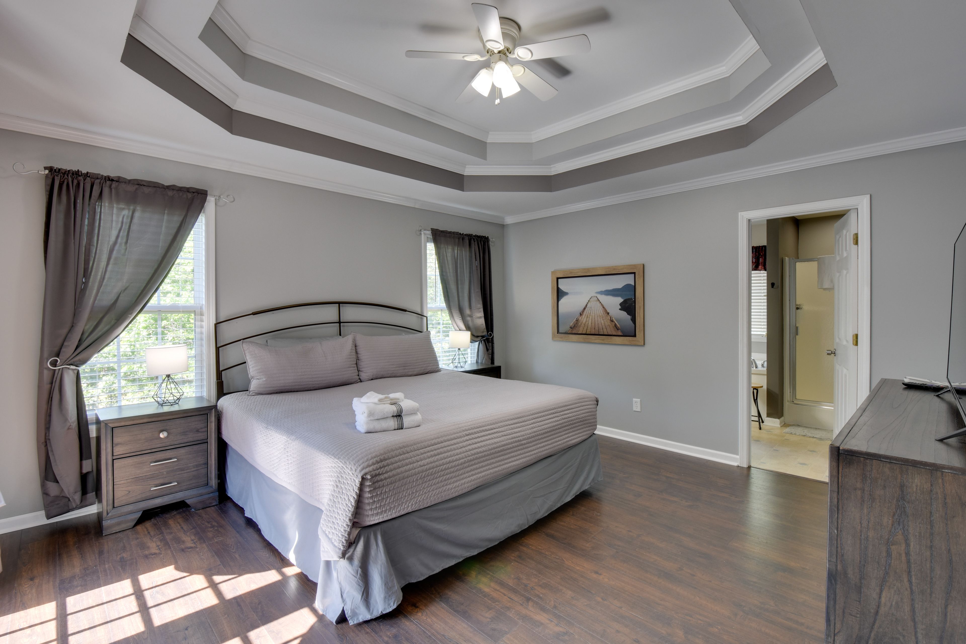 Bedroom 1 | King Bed | Linens Provided