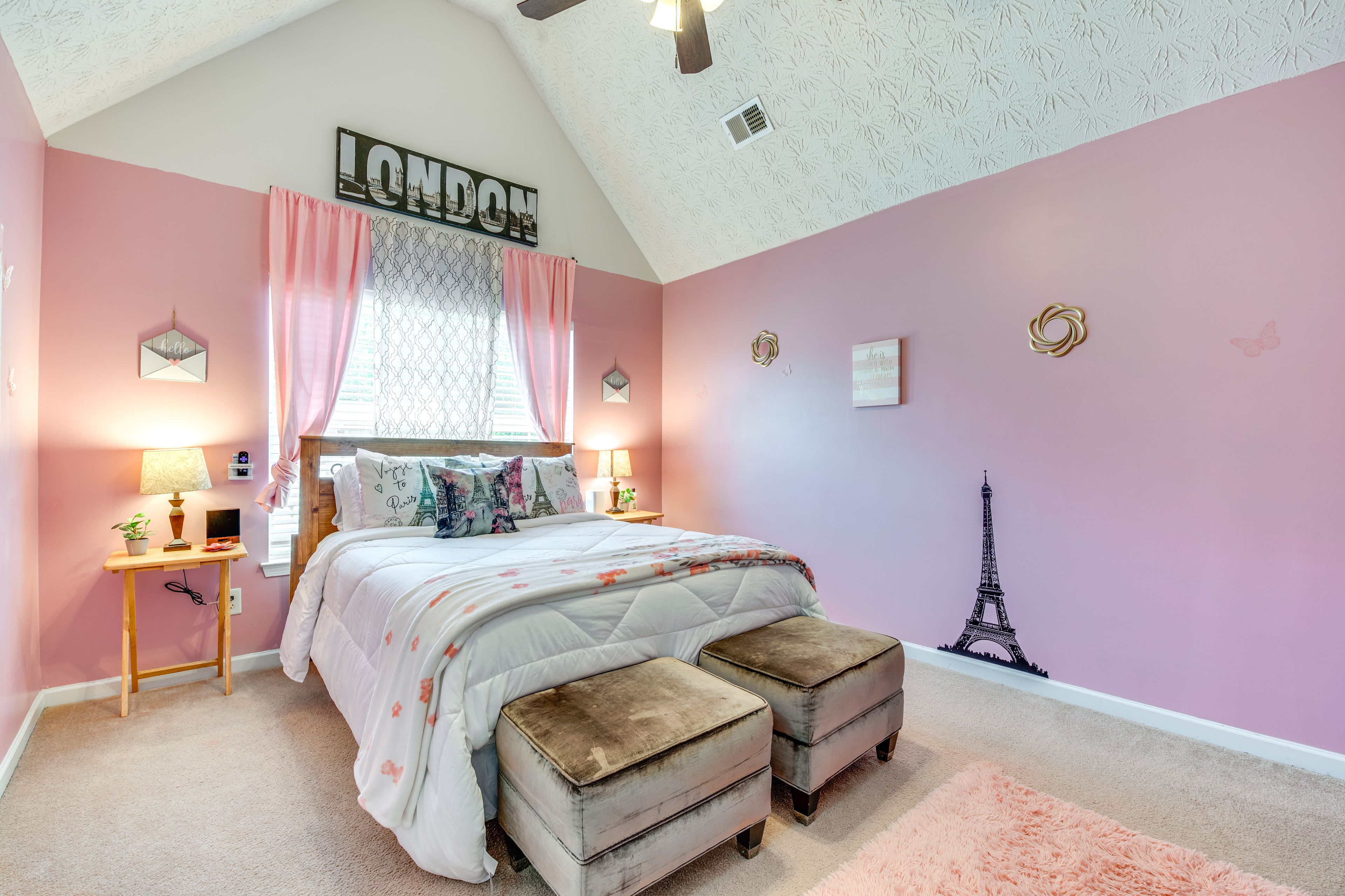 Bedroom 3 | 2nd Floor | Queen Bed | Smart TV