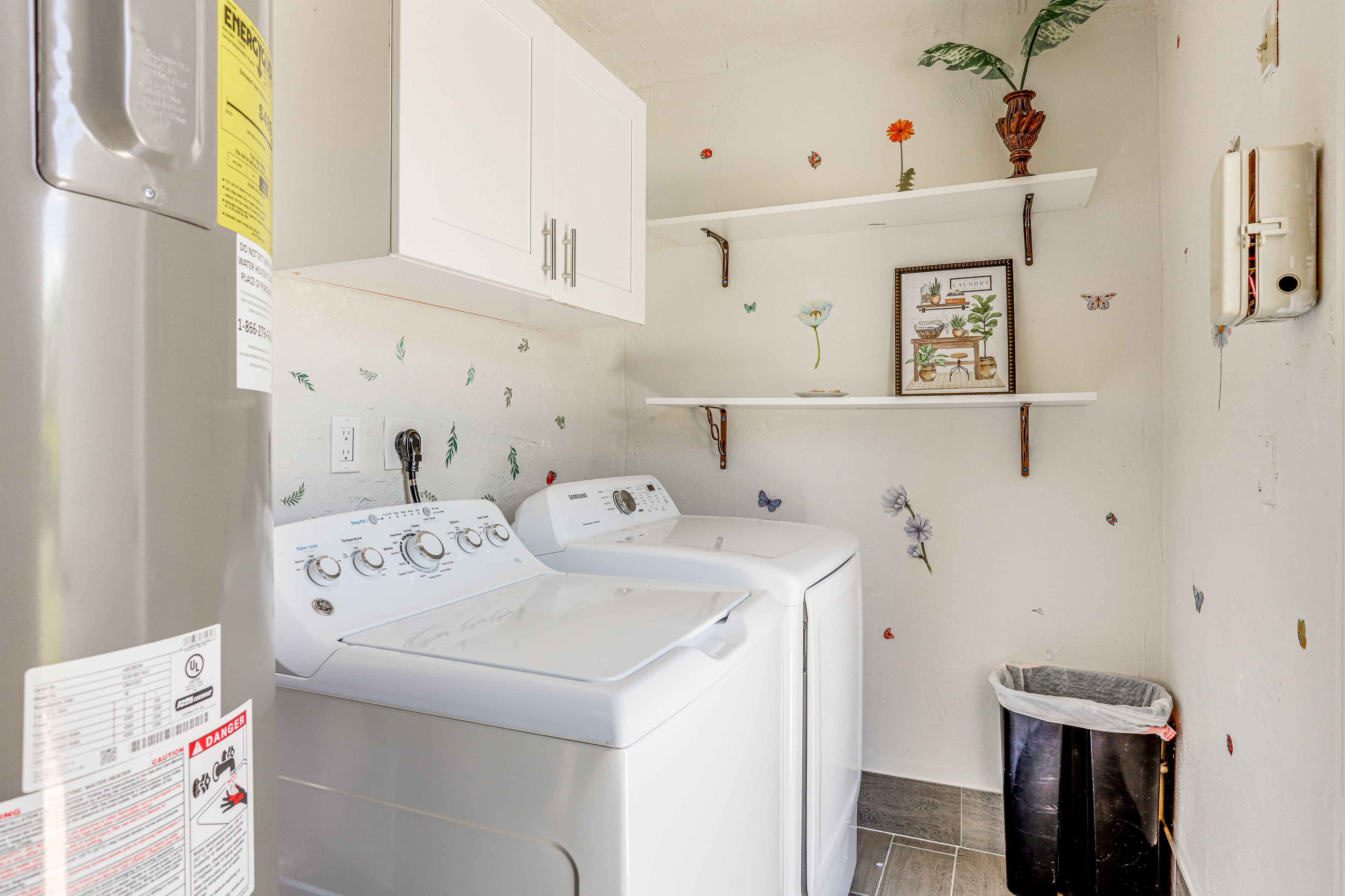 Washer + Dryer