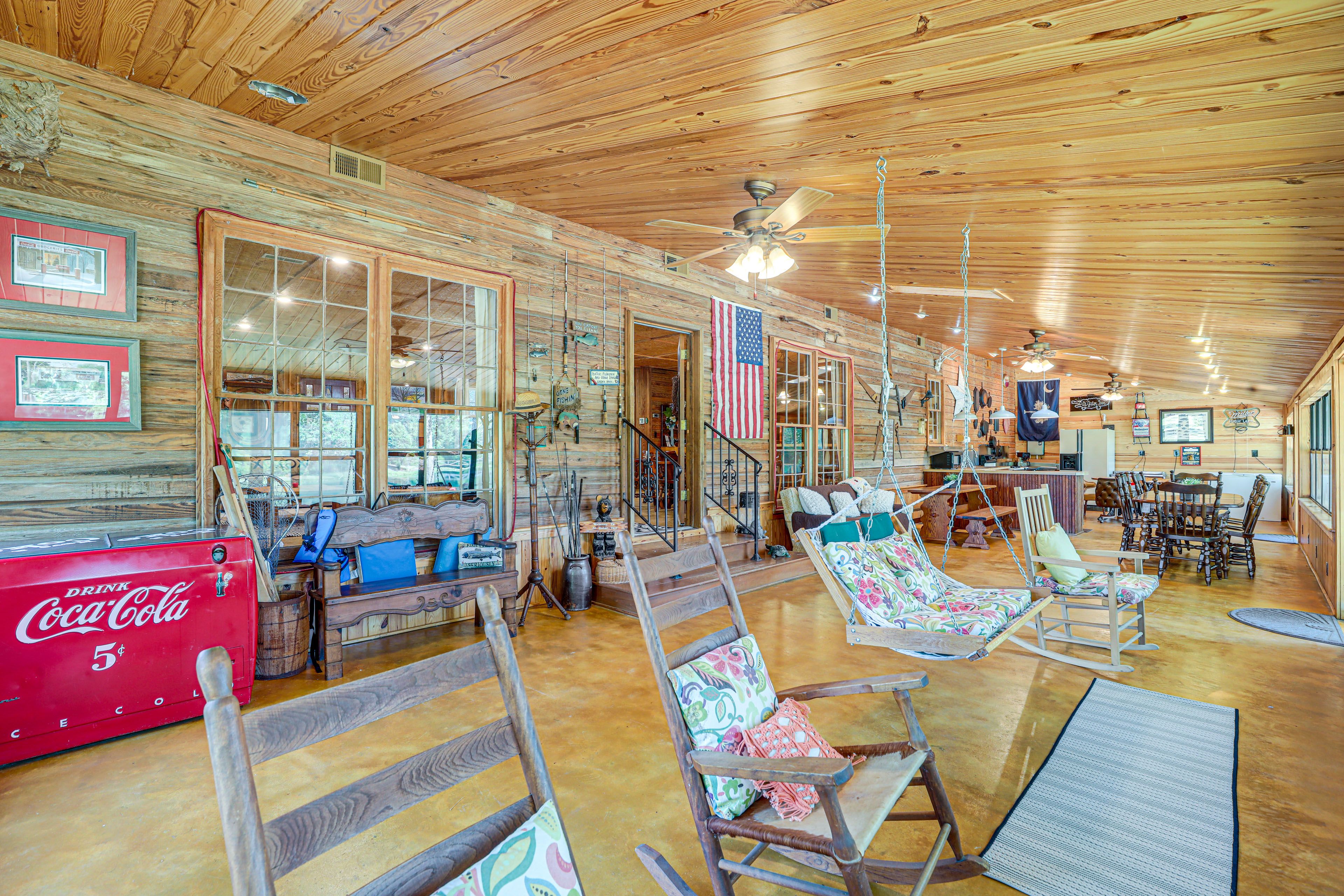 Sunroom | Kitchen | Drip Coffee Maker