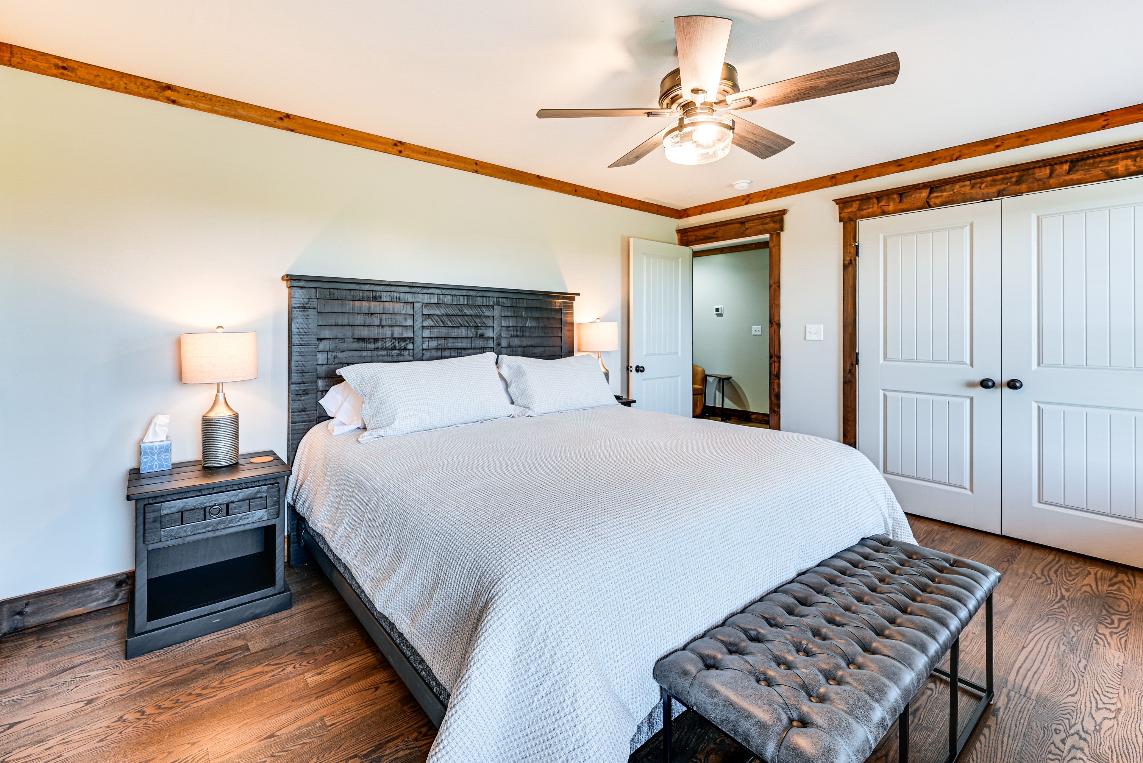 Bedroom 2 | King Bed | Flat-Screen TV | 3rd Floor