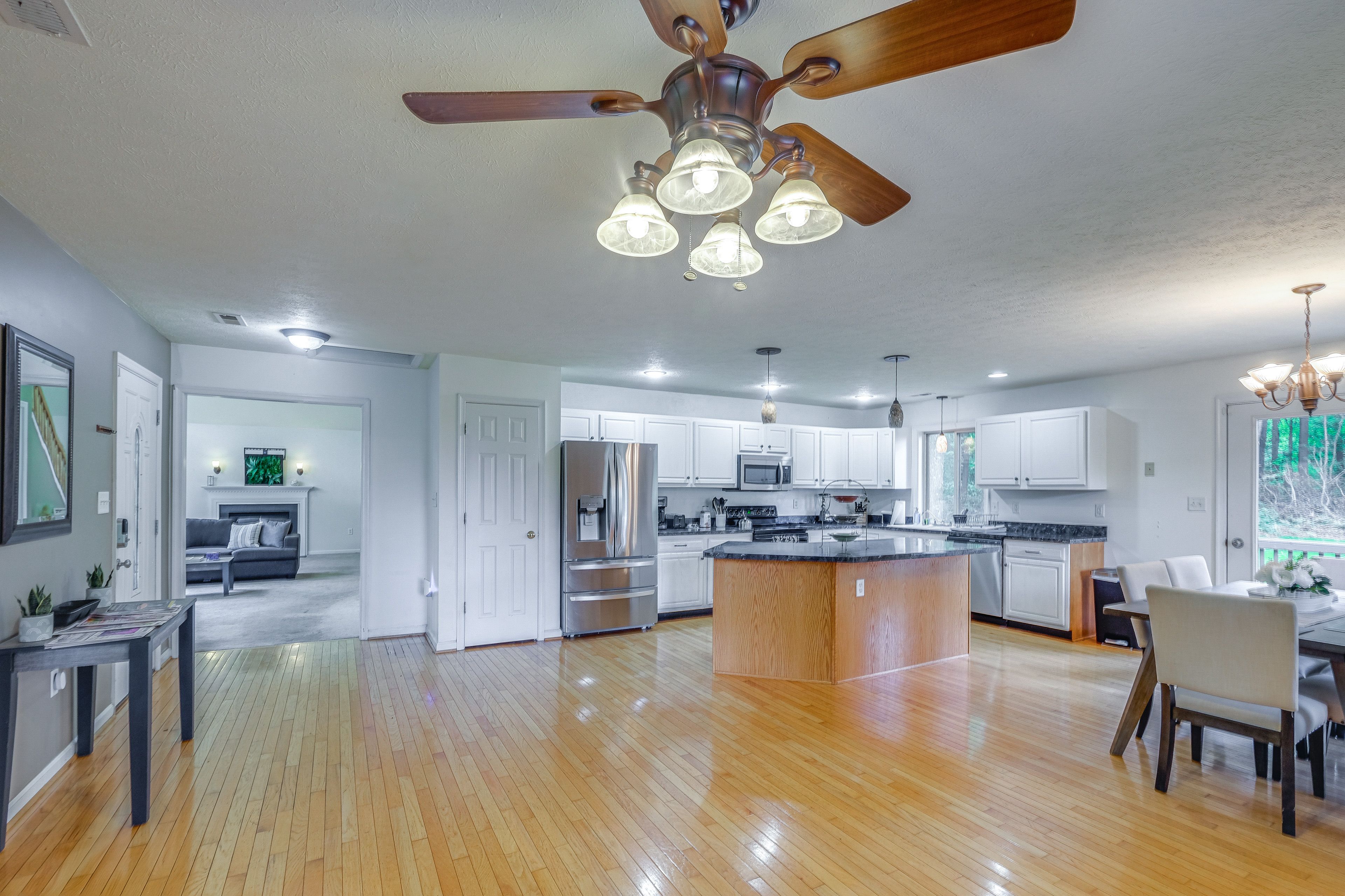 Kitchen | Dining Area | Coffee Maker | 1st Floor