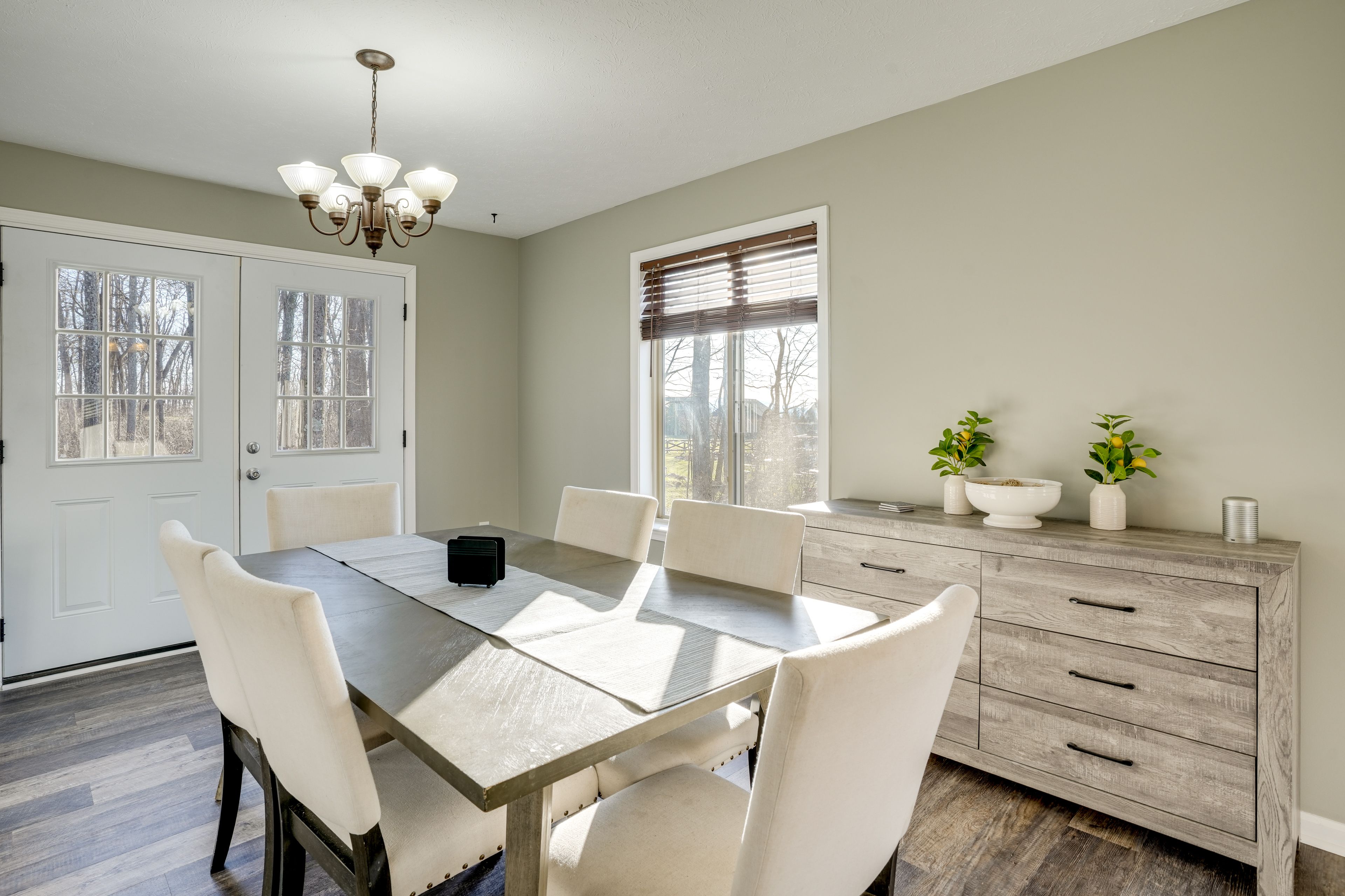 Dining Area | 1st Floor