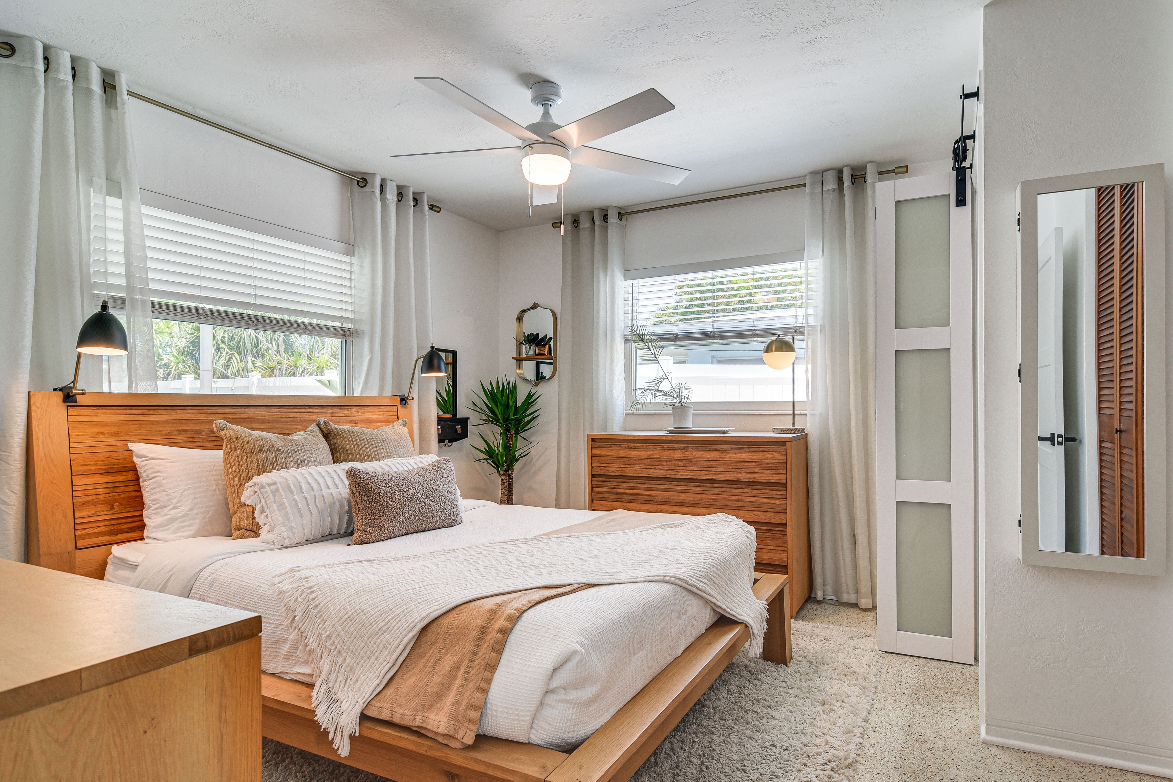Bedroom 1 | Queen Bed | Linens Provided