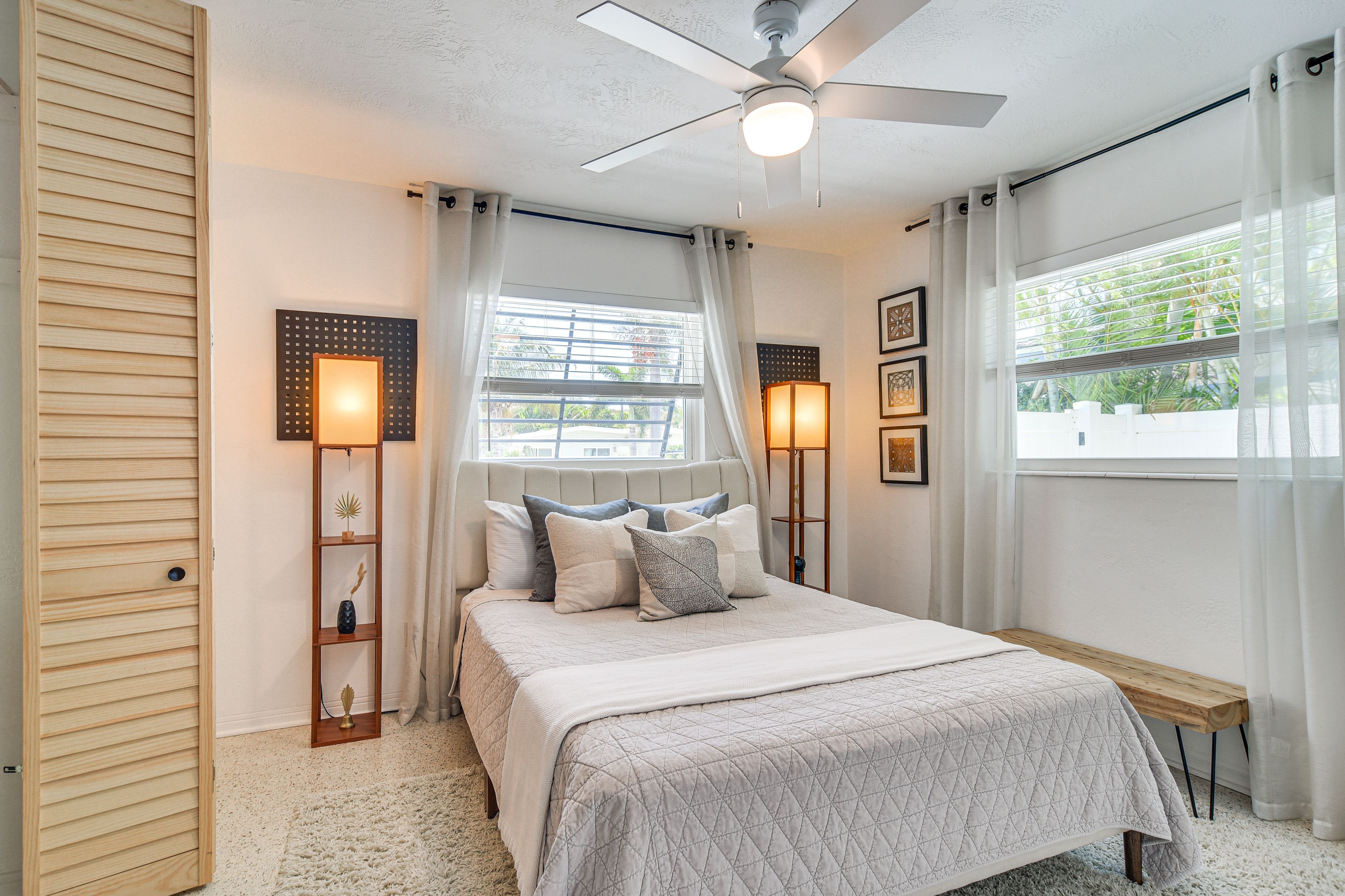 Bedroom 2 | Queen Bed