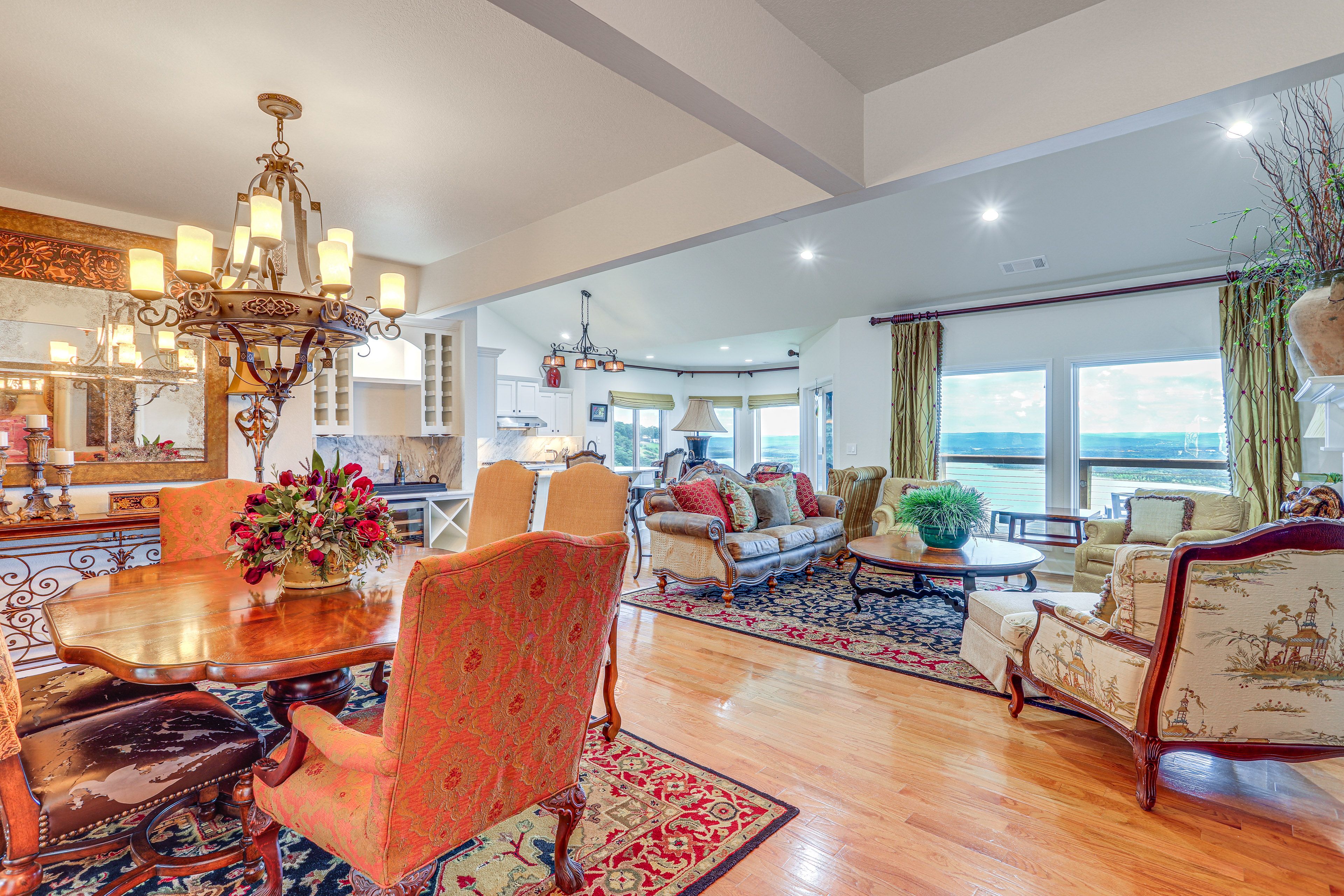 Dining Area | Dishware & Flatware | Main Level