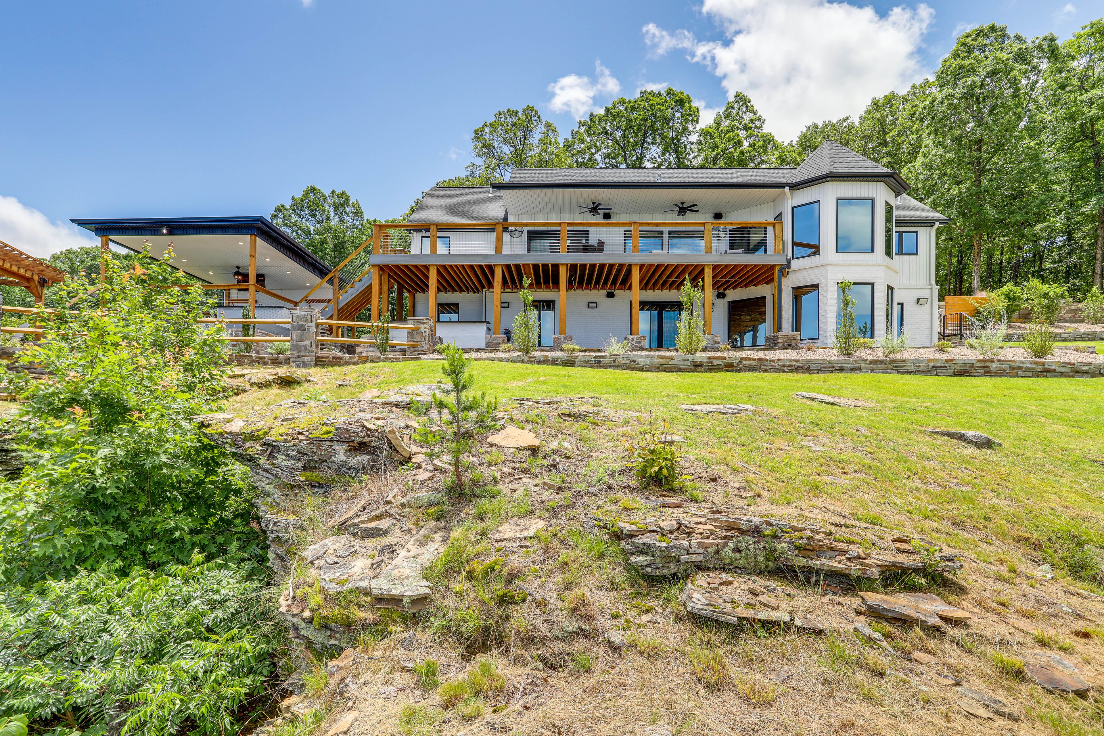 Back Exterior | Views