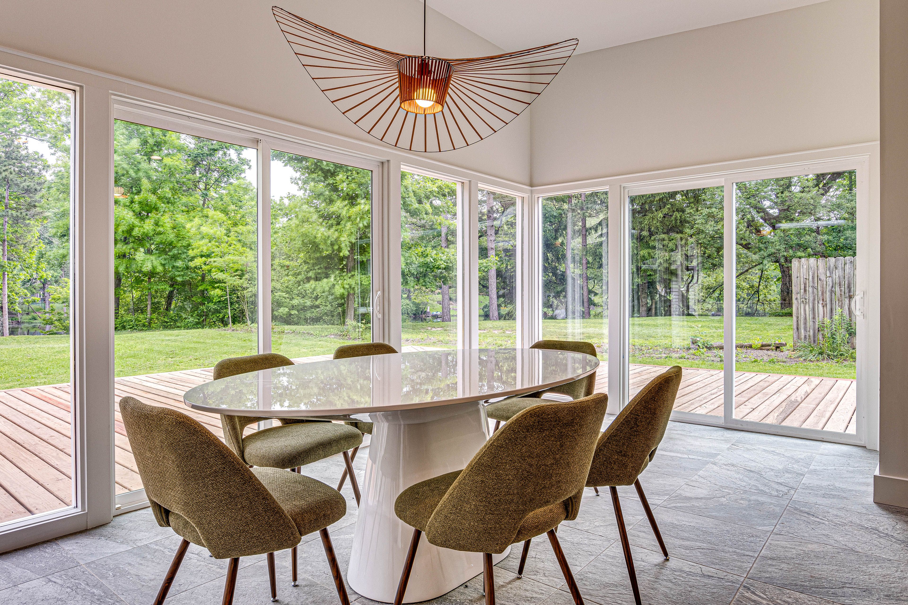 Dining Area | Dishware & Flatware