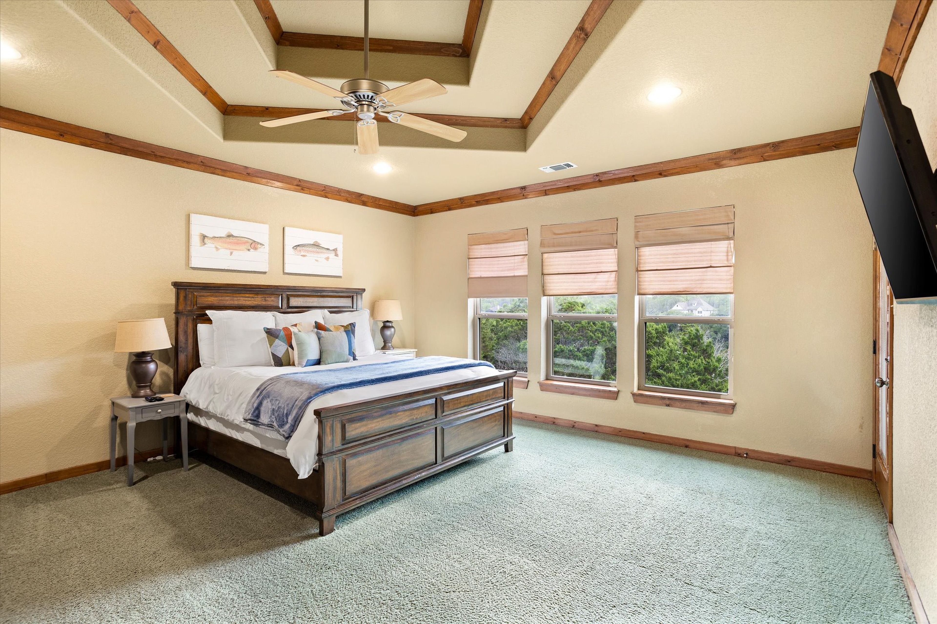 Bedroom 1 | Upper Level | King Bed | Twin Daybed w/ Twin Trundle