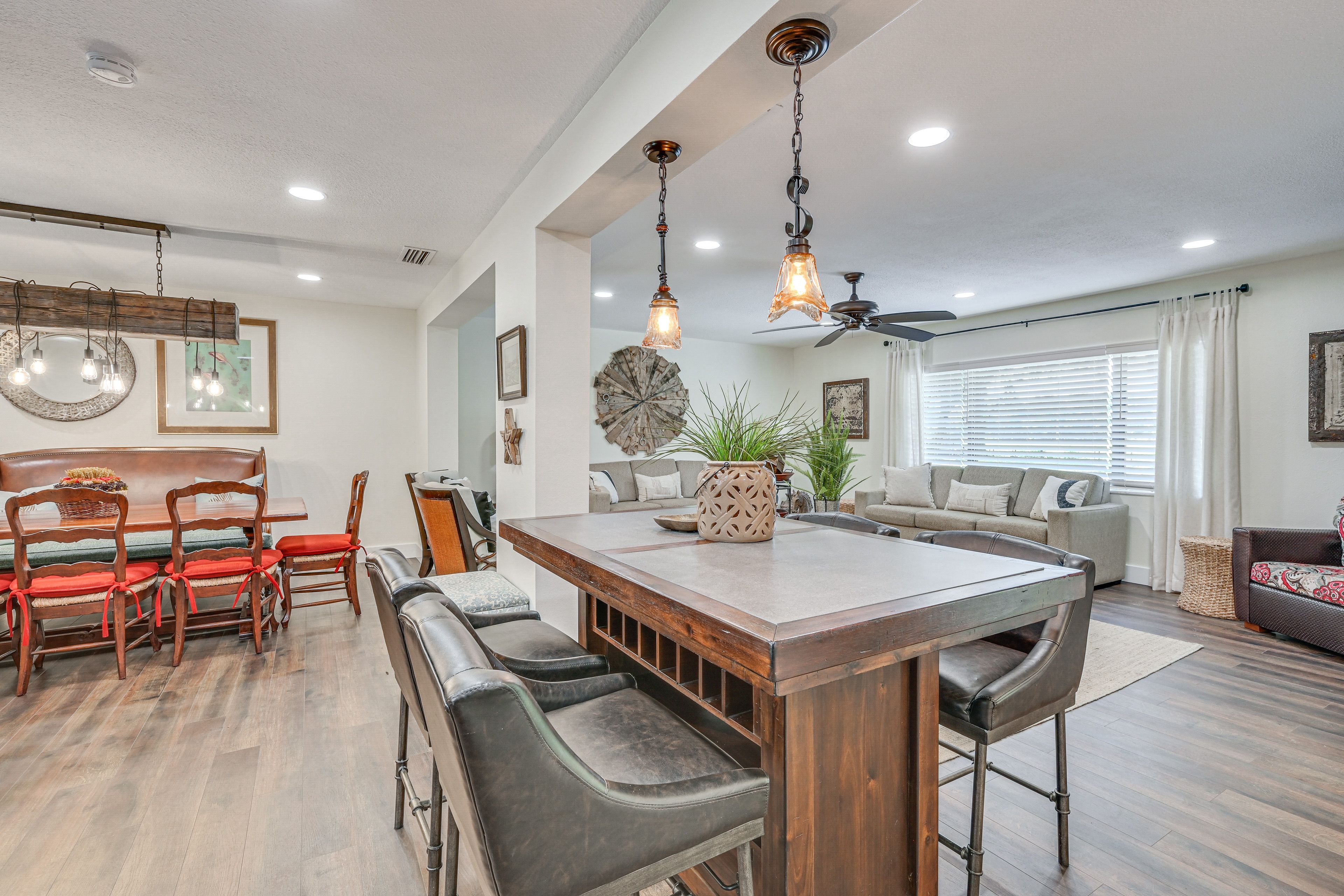 Breakfast Bar