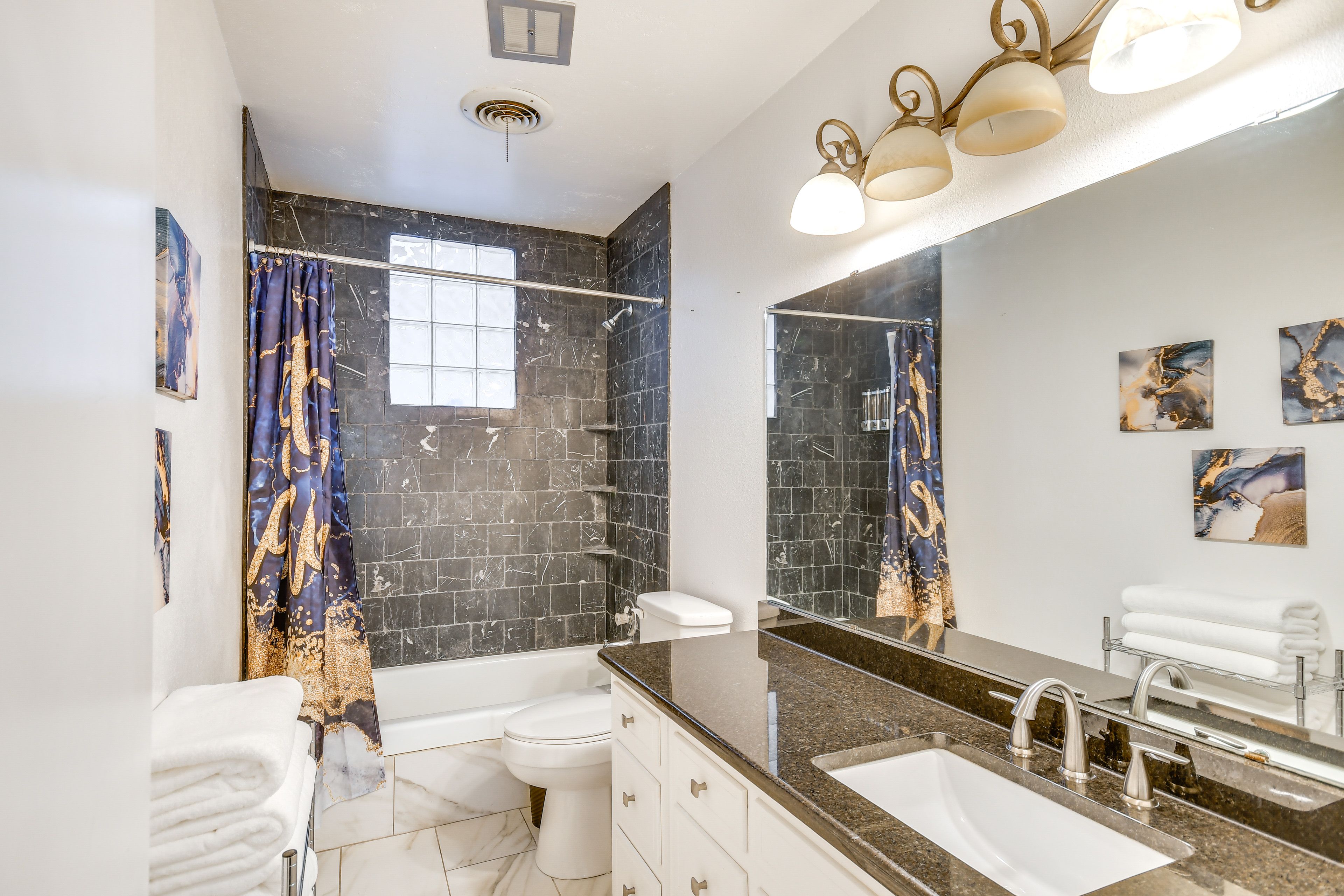 Full Bath | Towels | Hair Dryer | 3rd Floor