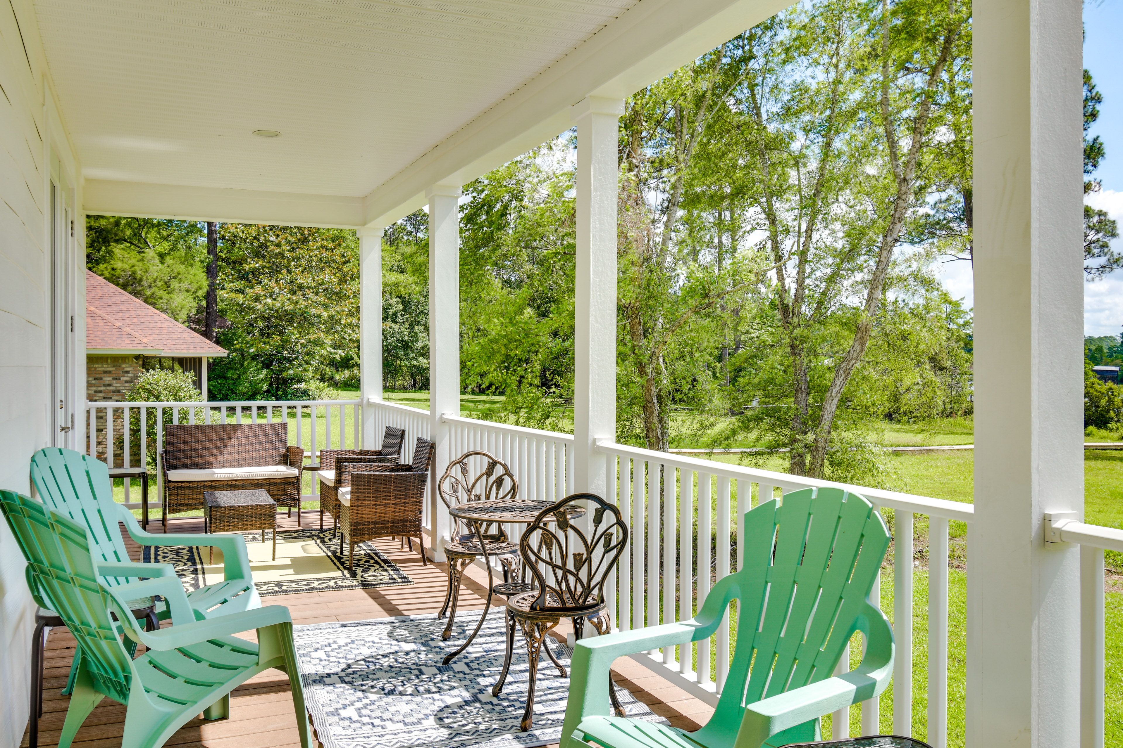 Deck | 1-Acre Property