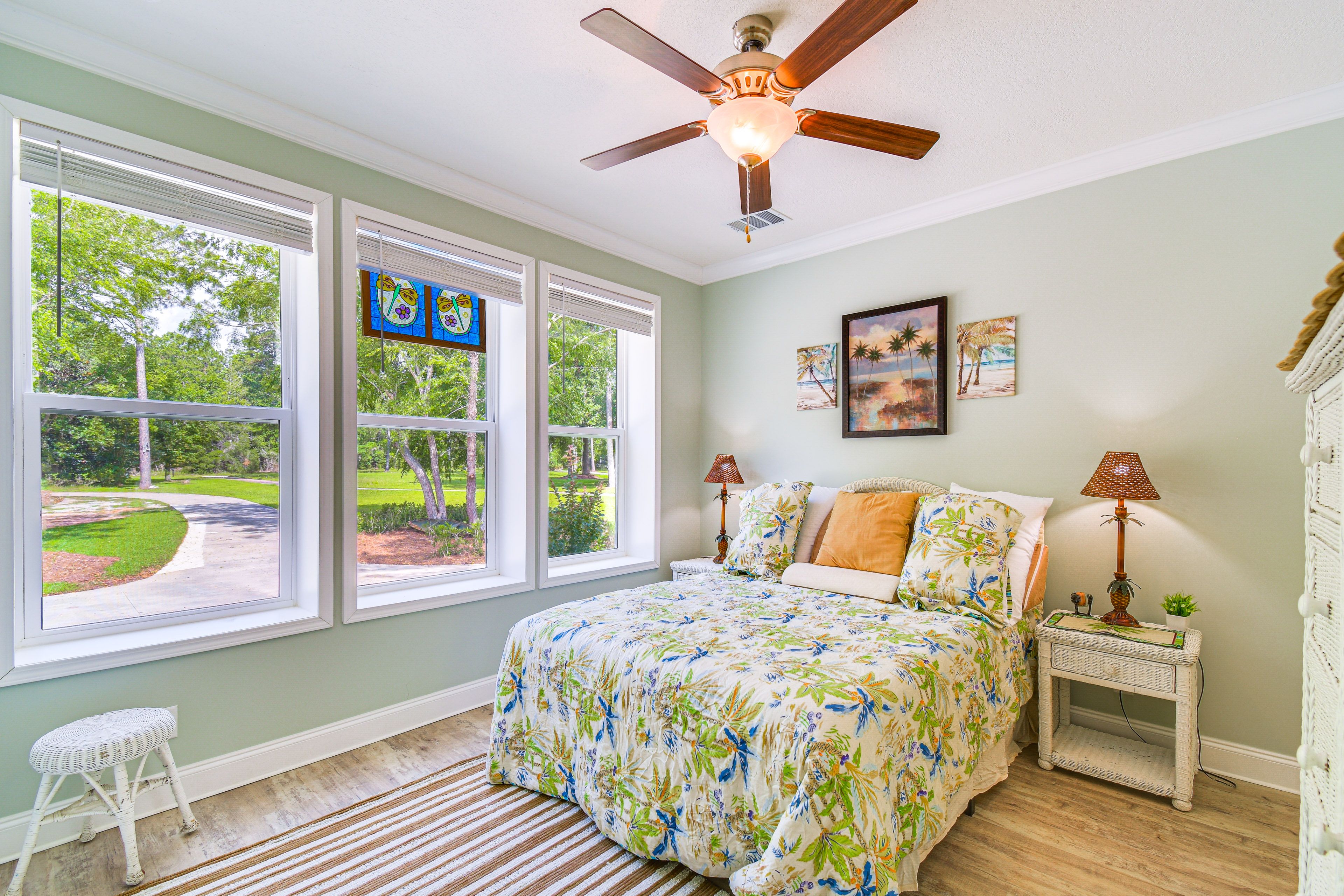 Bedroom 2 | Queen Bed