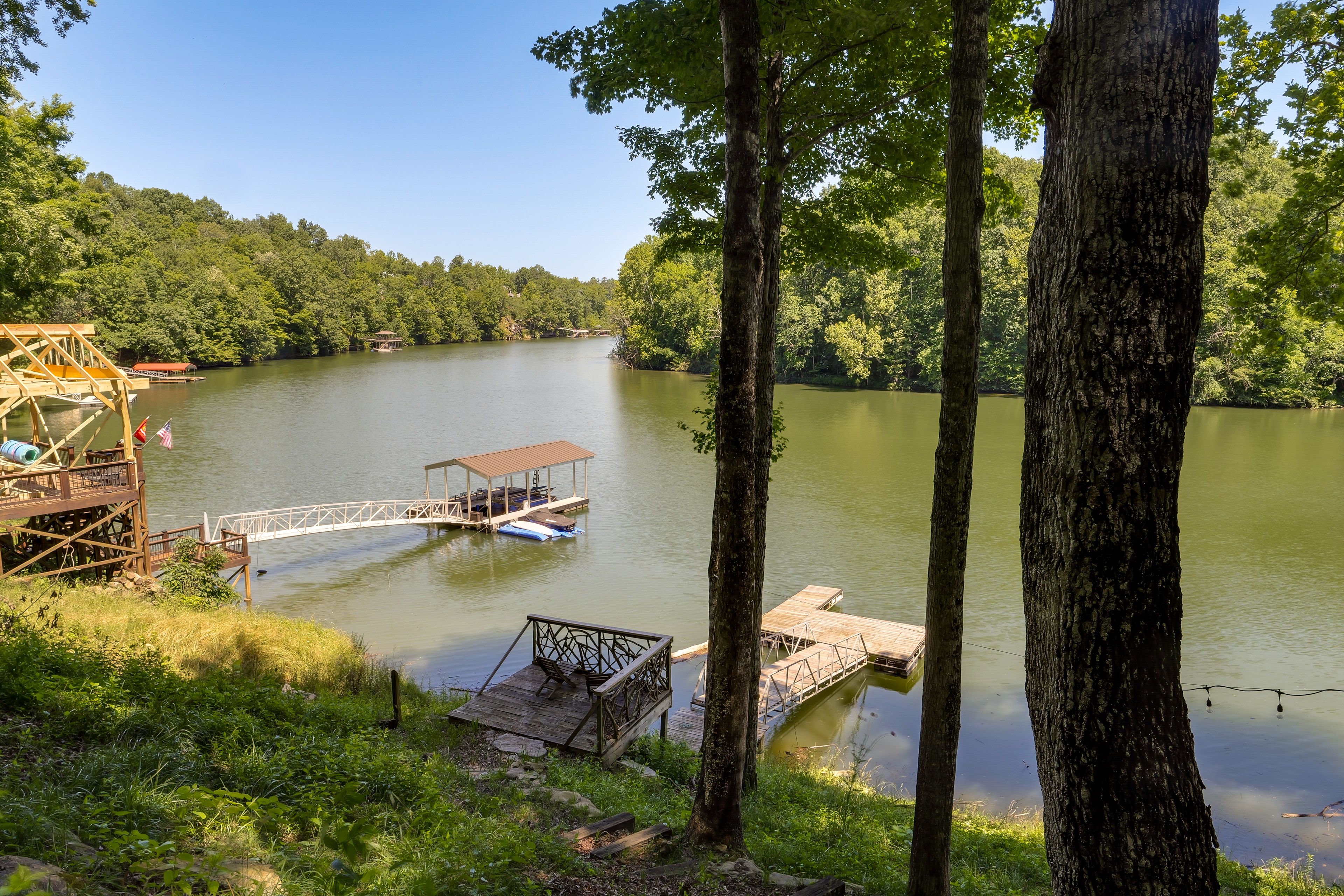 Caney Fork River On-Site | Private Boat Dock