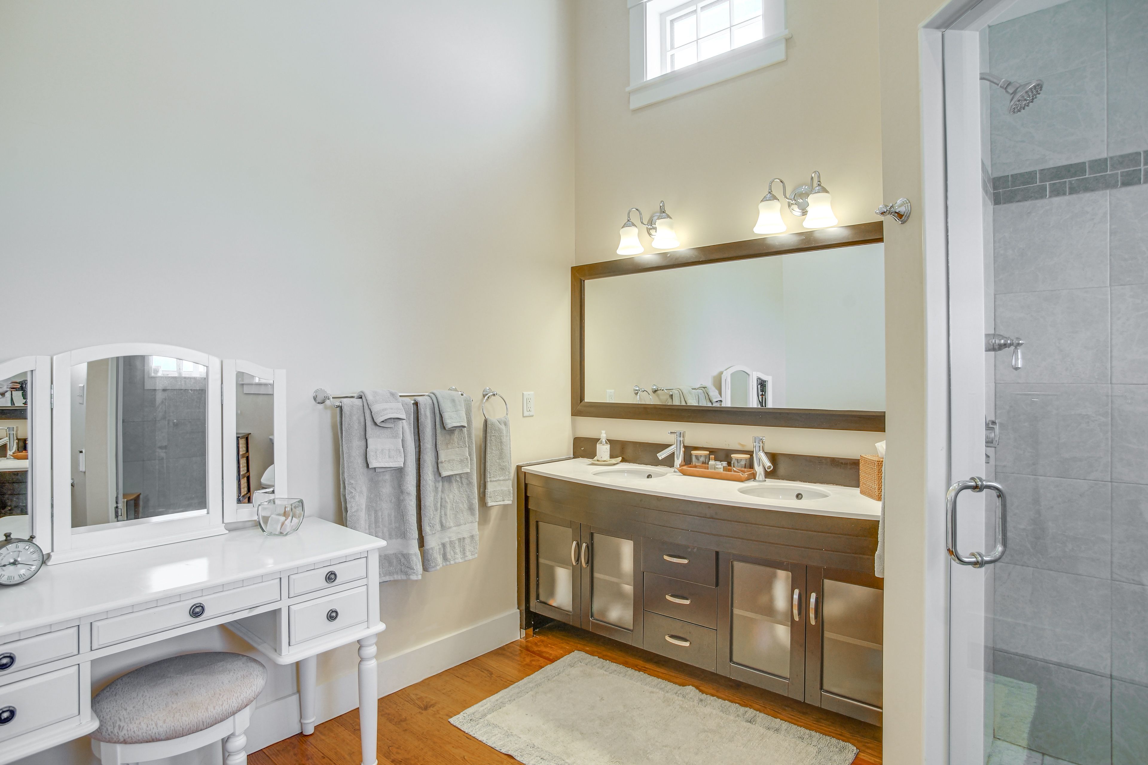 En-Suite Bathroom | Vanity