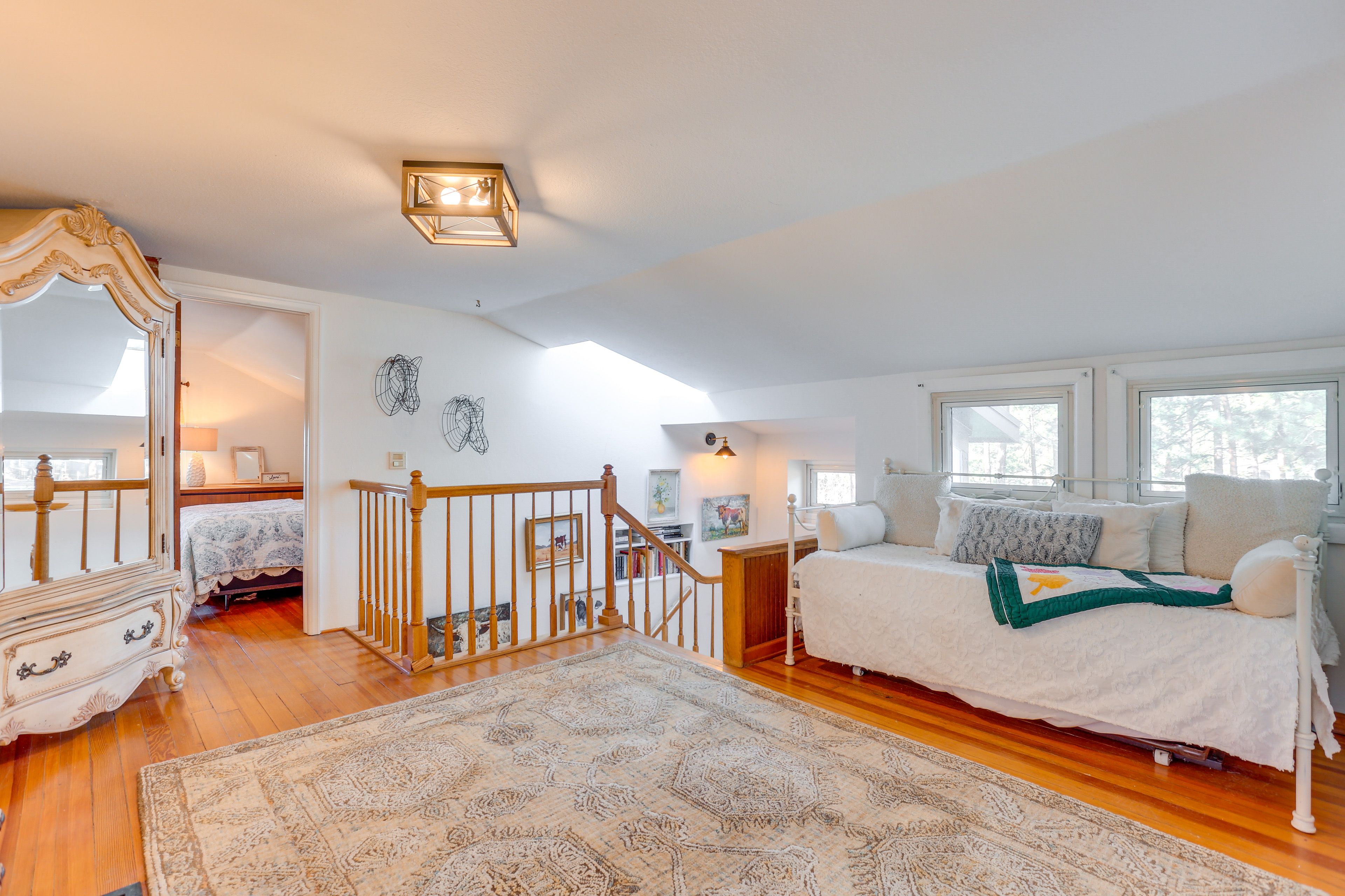 Loft | Twin Daybed w/ Twin Trundle | 2nd Floor