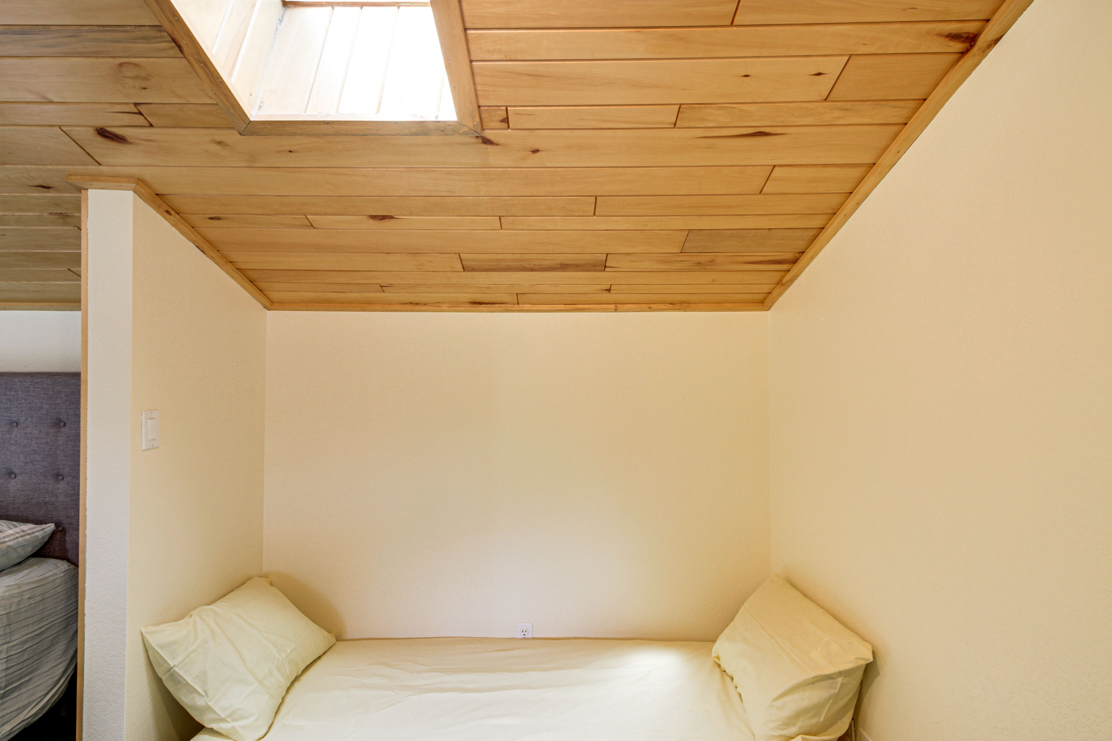 Guest House Loft | Twin Floor Mattress