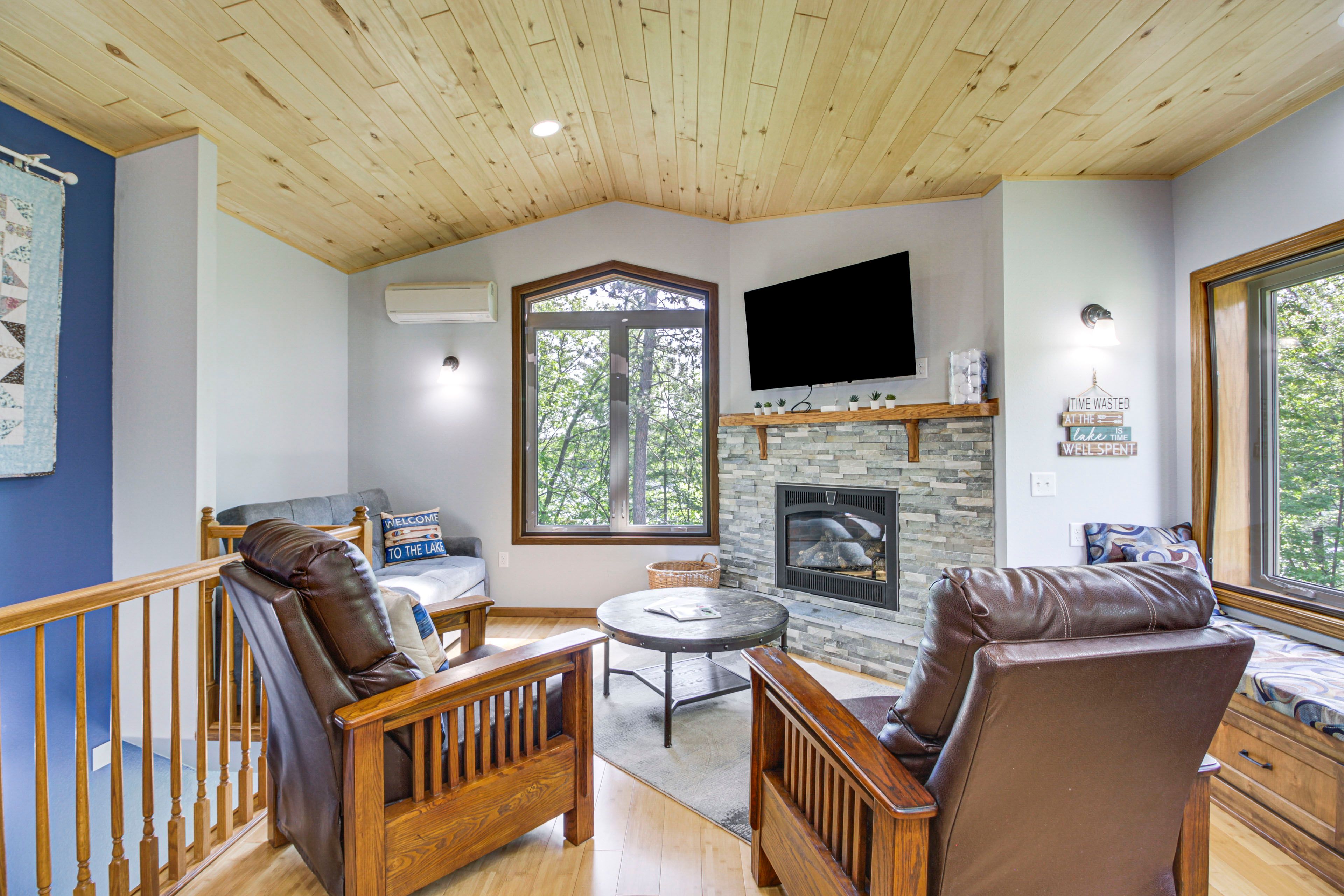Main House | 2-Story Home | Living Room | Sleeper Sofa | Main Level