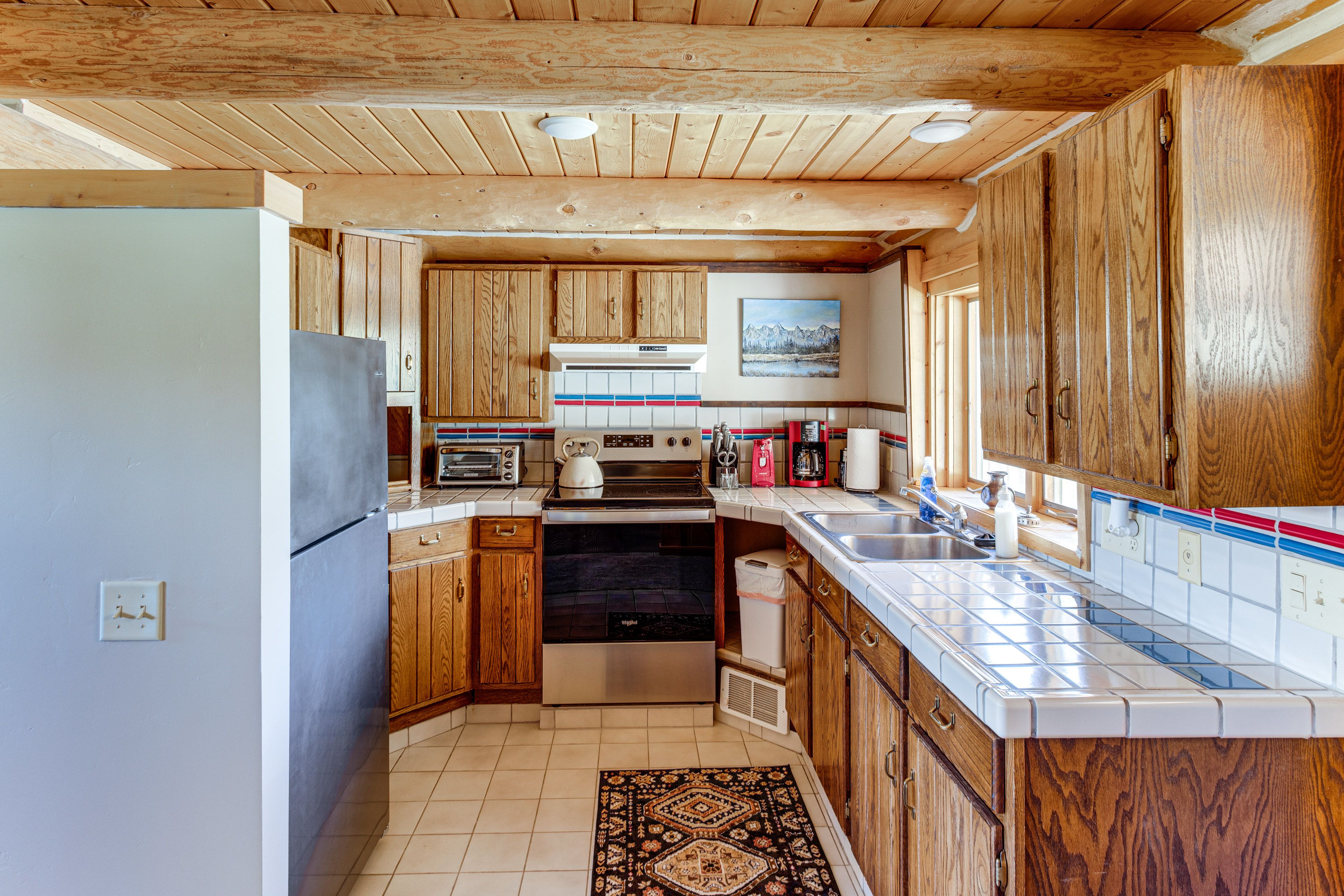 Downstairs Kitchen | Toaster | Blender | Crockpot | Lower Level