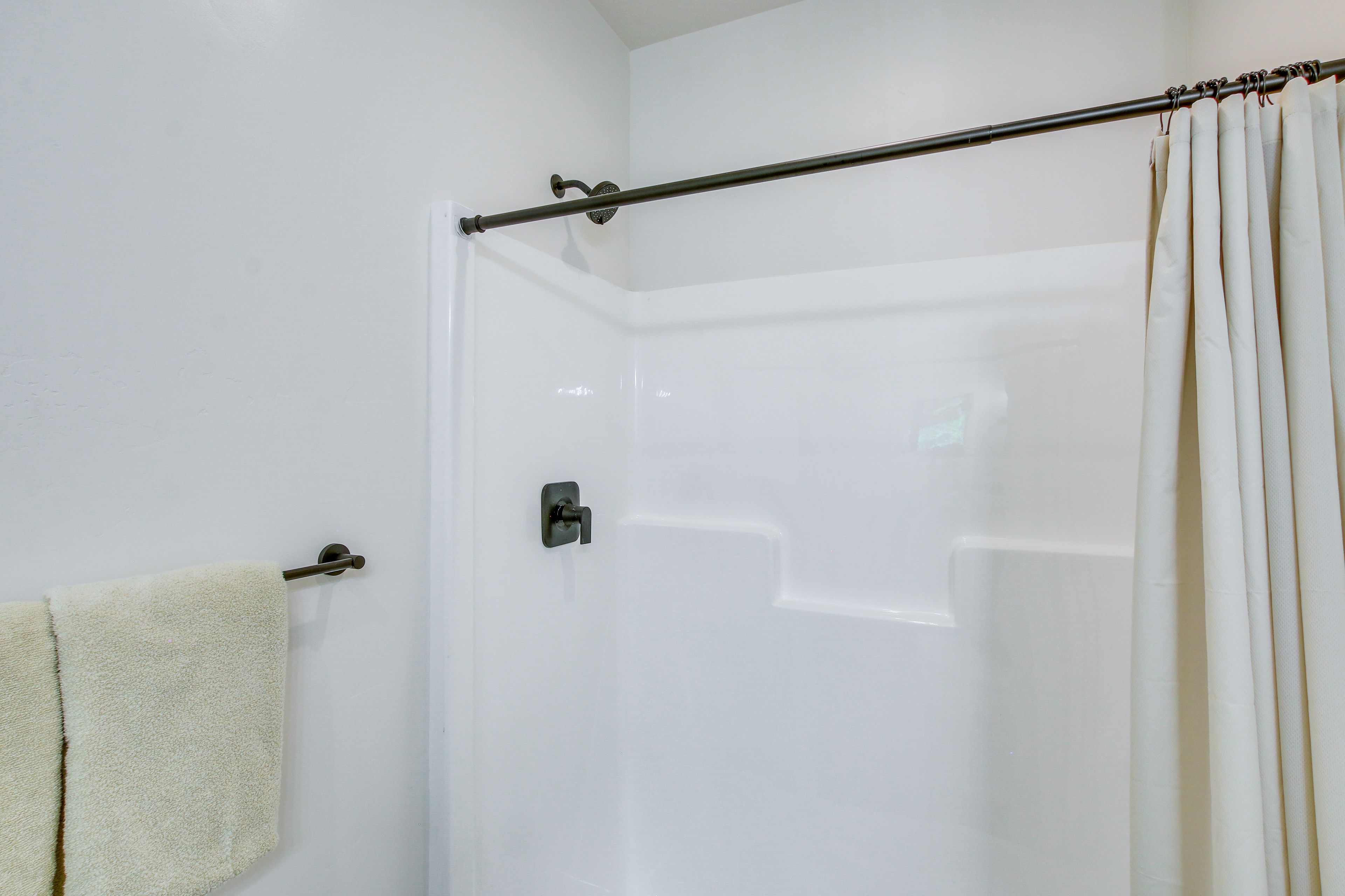 Bathroom | 1st Floor