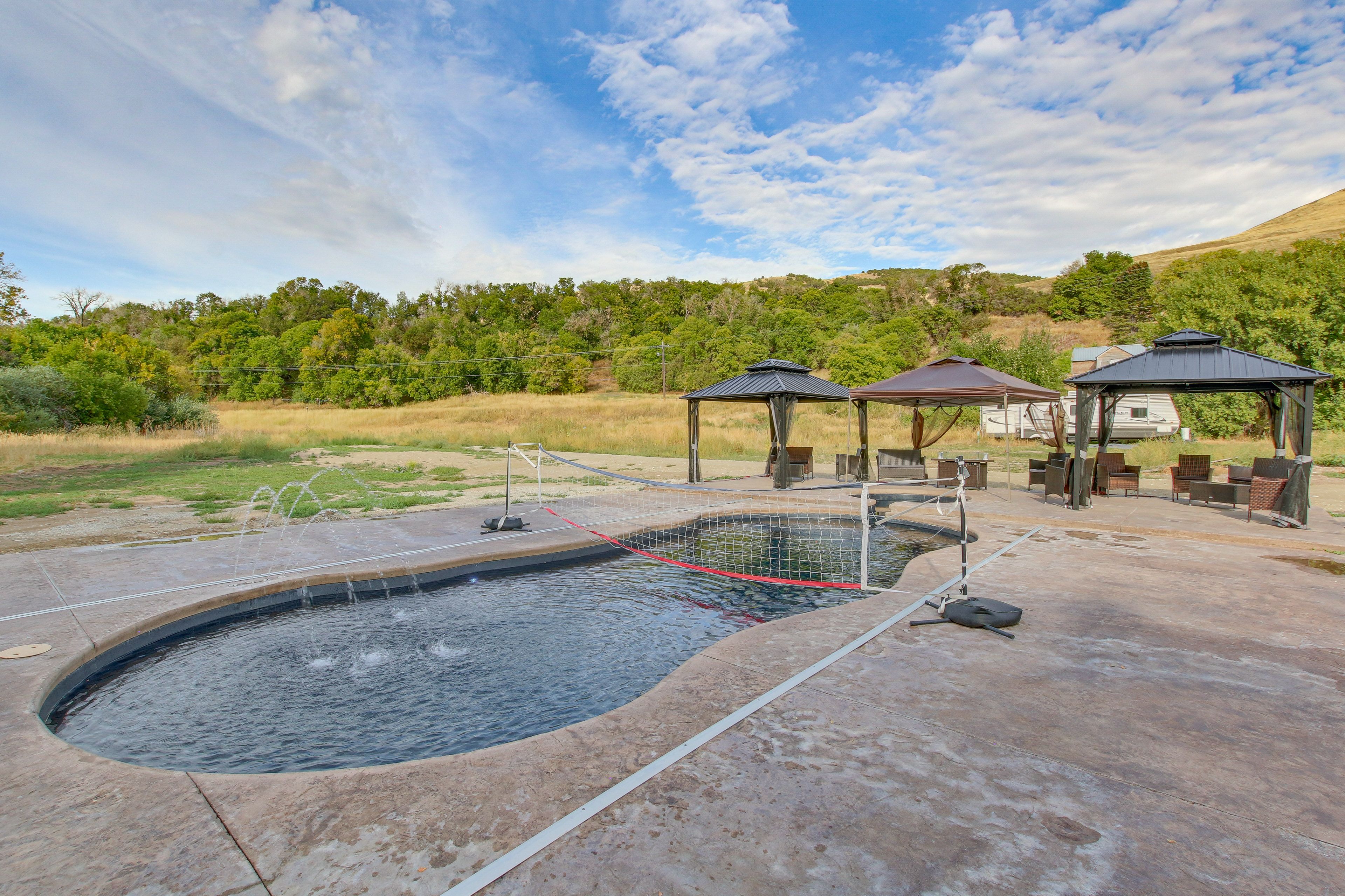 Exterior | Shared Outdoor Space | Year-Round Spa | Fire Pit