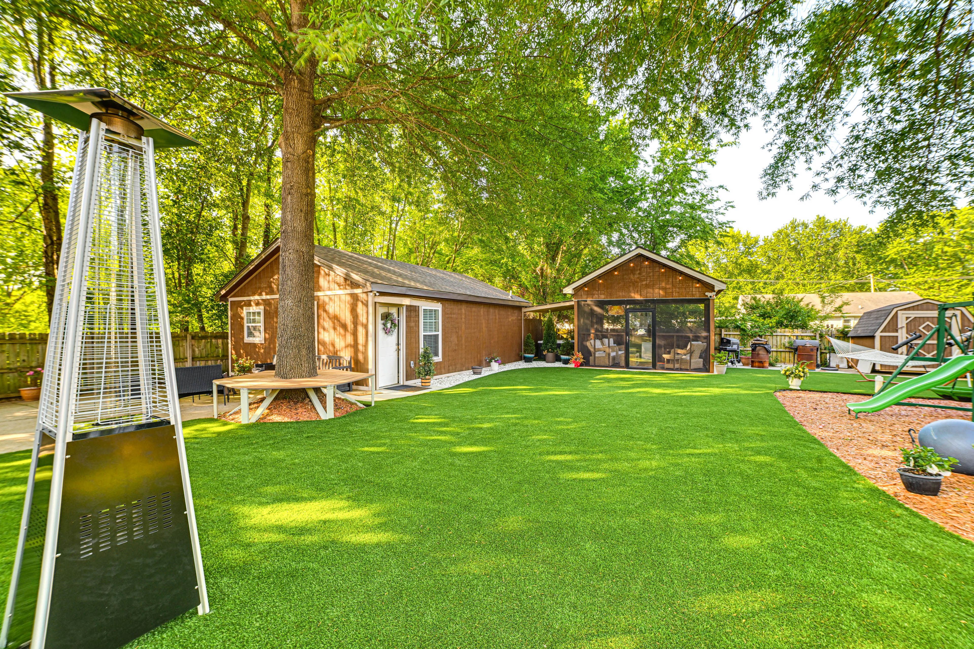 Clarksville Vacation Rental | 1BR | 1BA | 641 Sq Ft | Step-Free Access