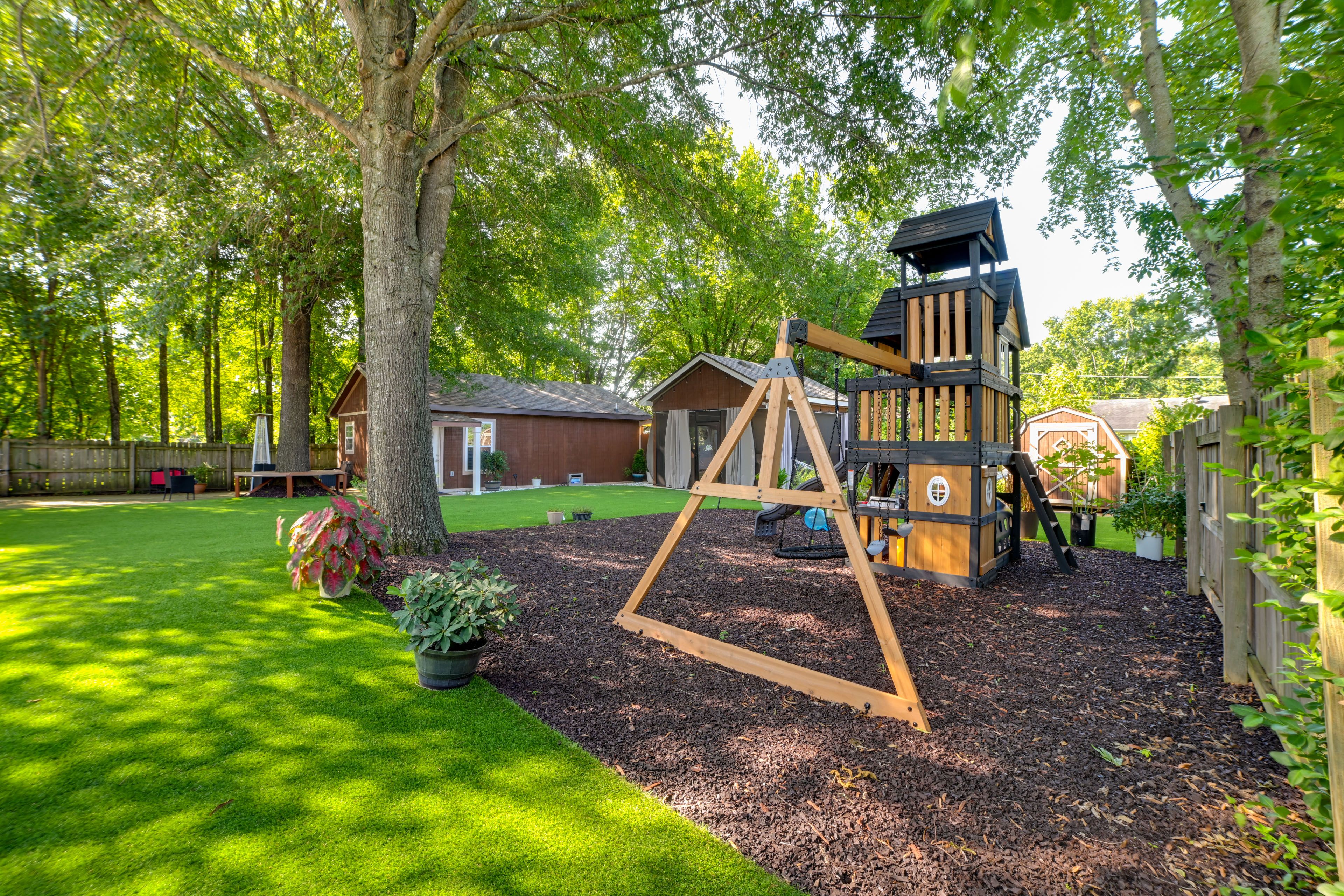 Clarksville Vacation Rental | 1BR | 1BA | 641 Sq Ft | Step-Free Access