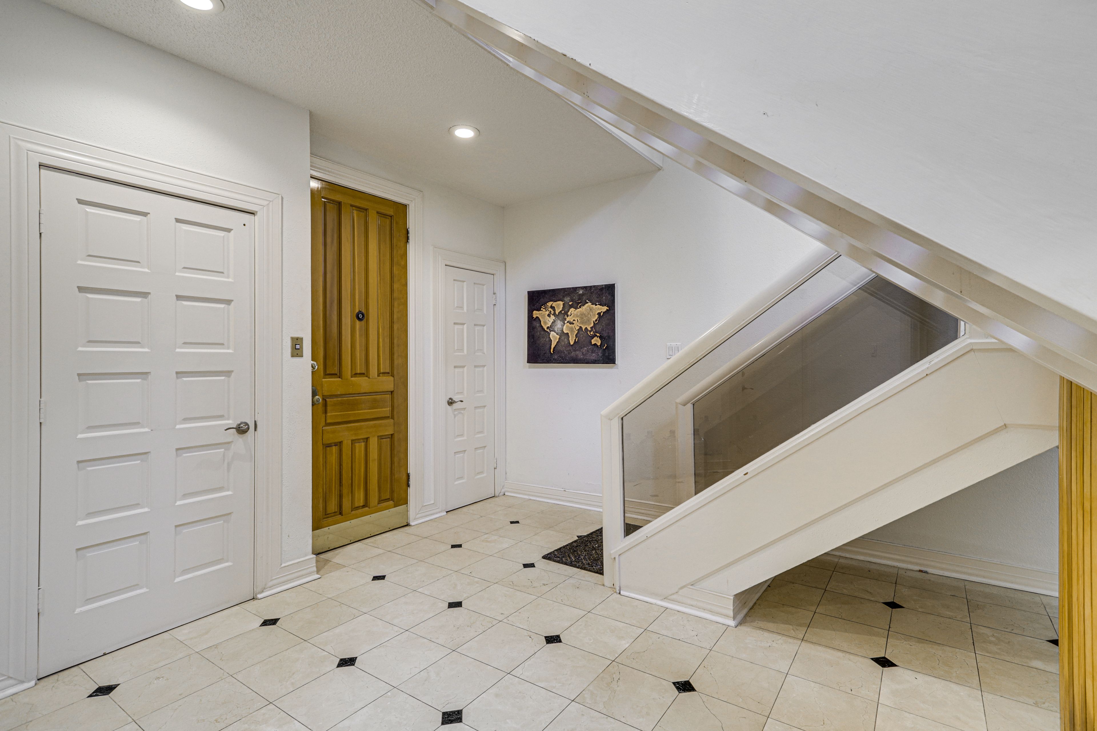 Staircase | 1st Floor