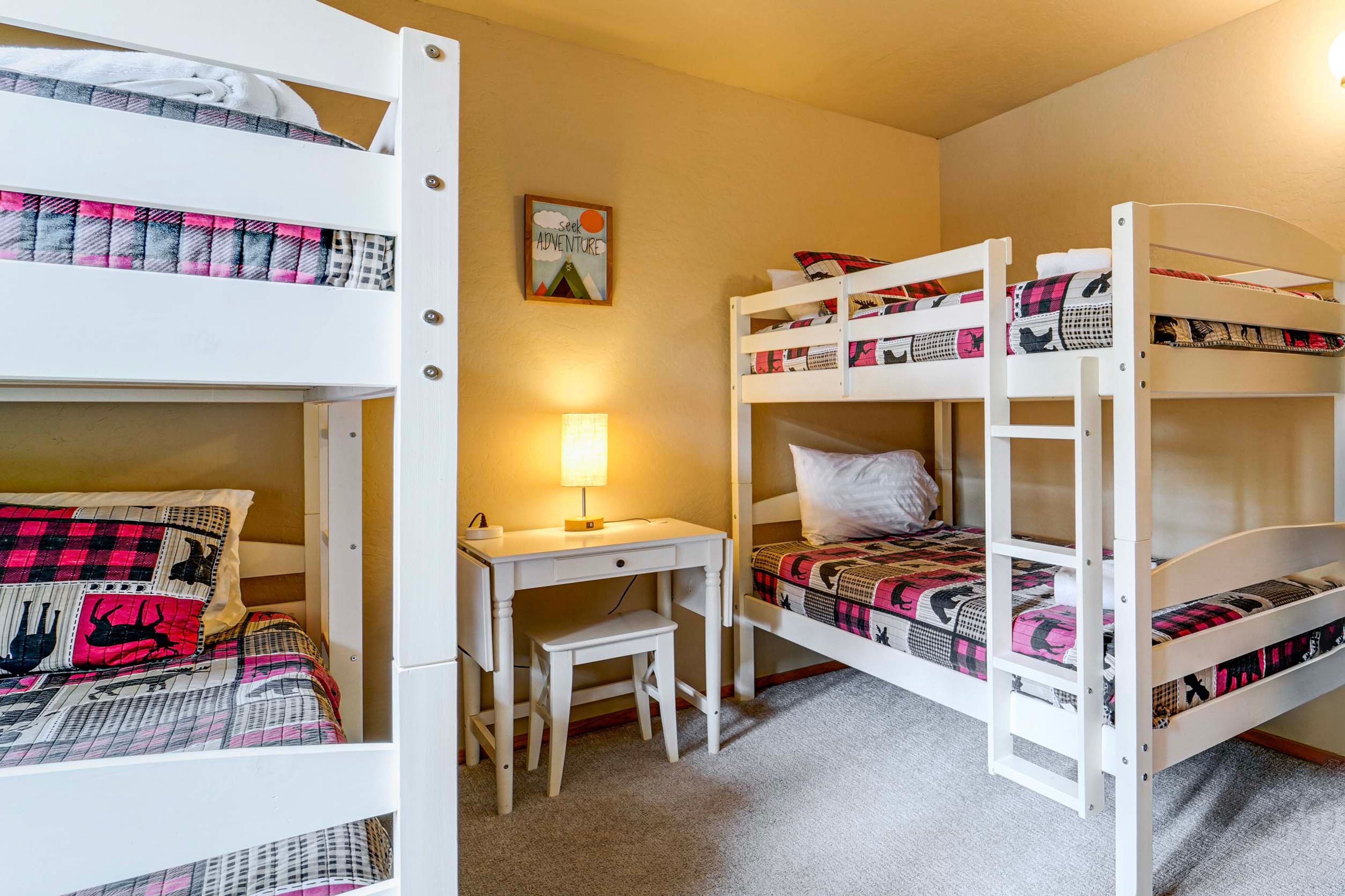 Bedroom 3 | 2 Twin Bunk Beds