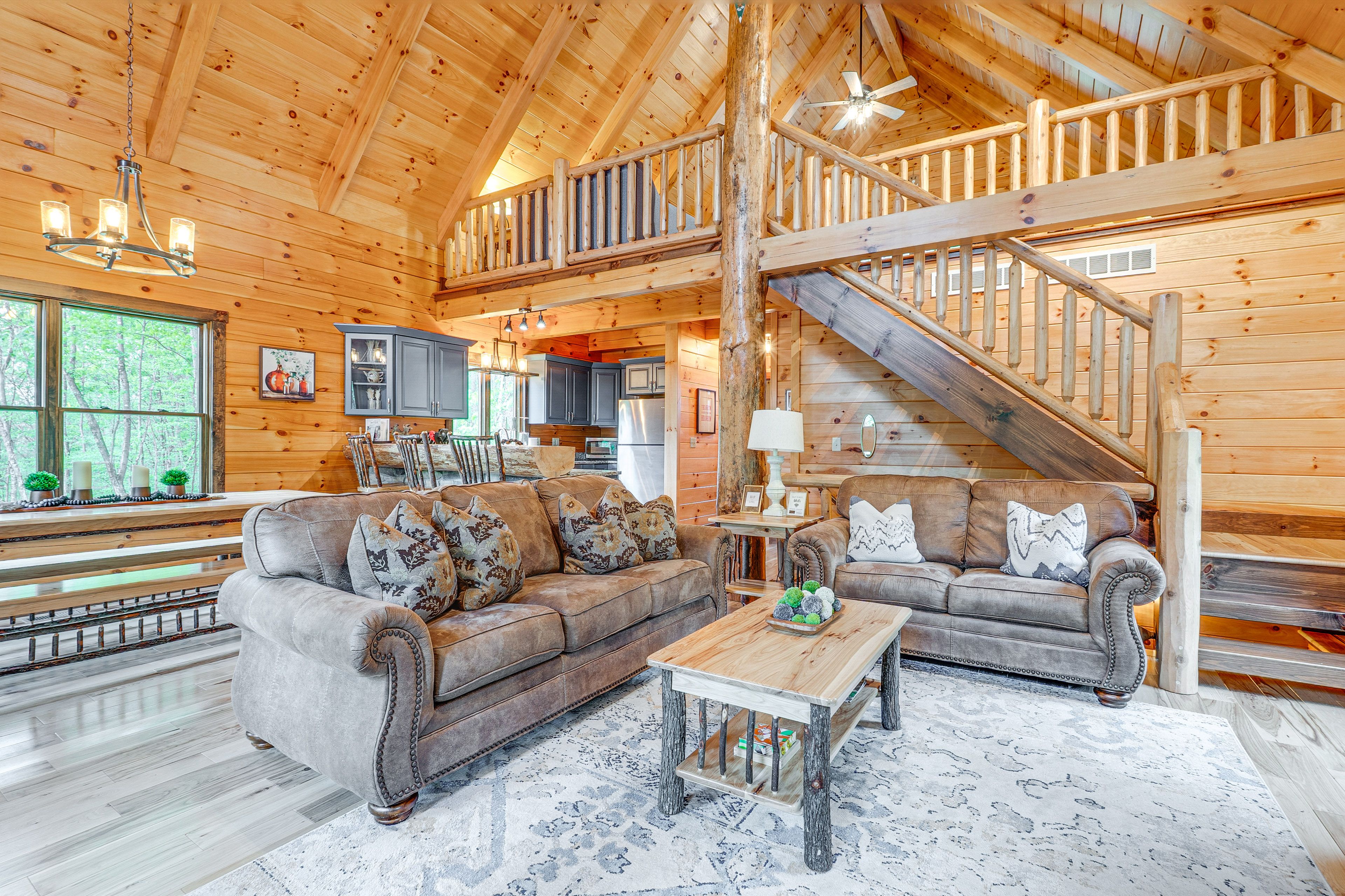 Living Room | 1st Floor | Smart TV | Central Heating & A/C | Free WiFi