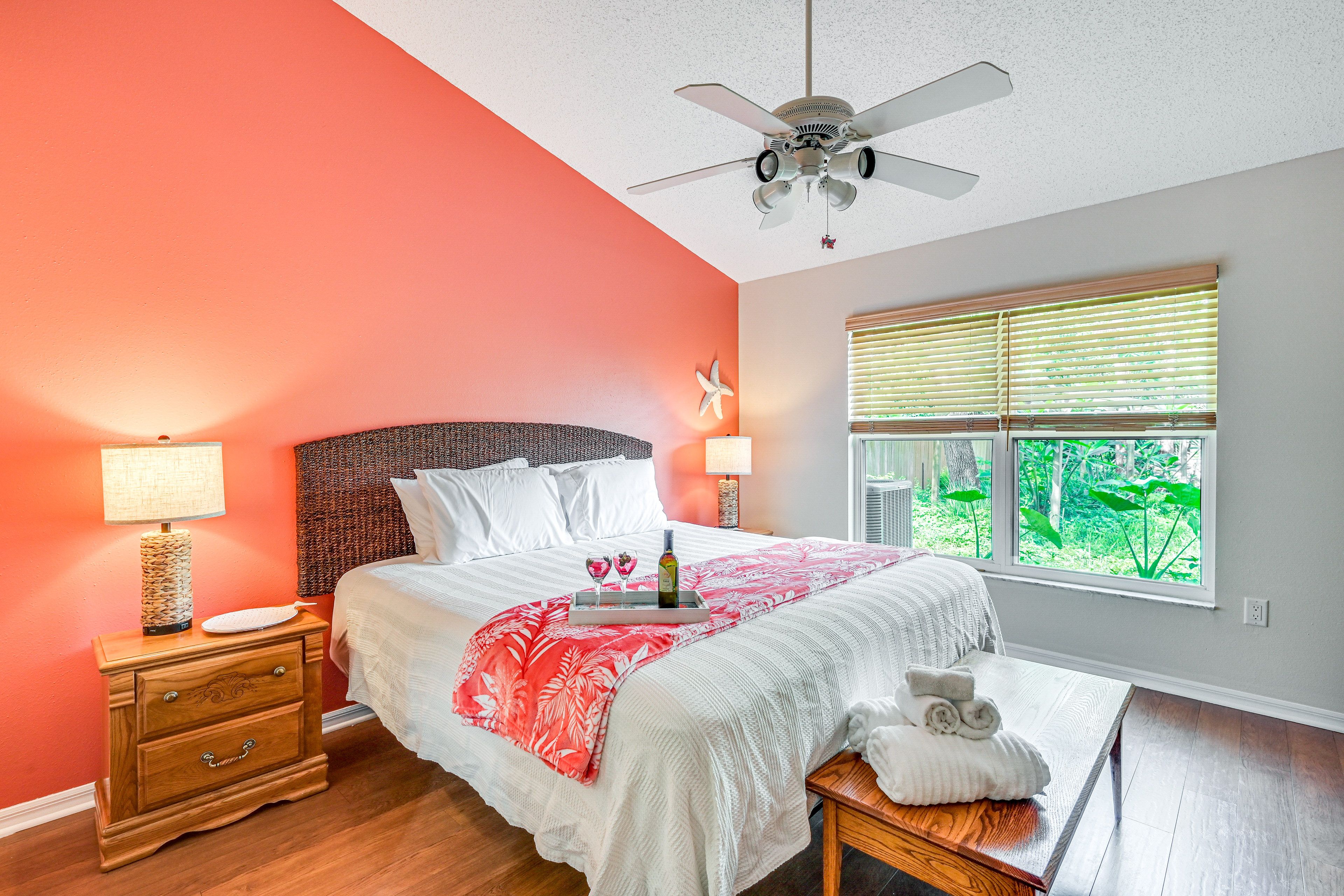 Bedroom 1 | King Bed | Linens Provided